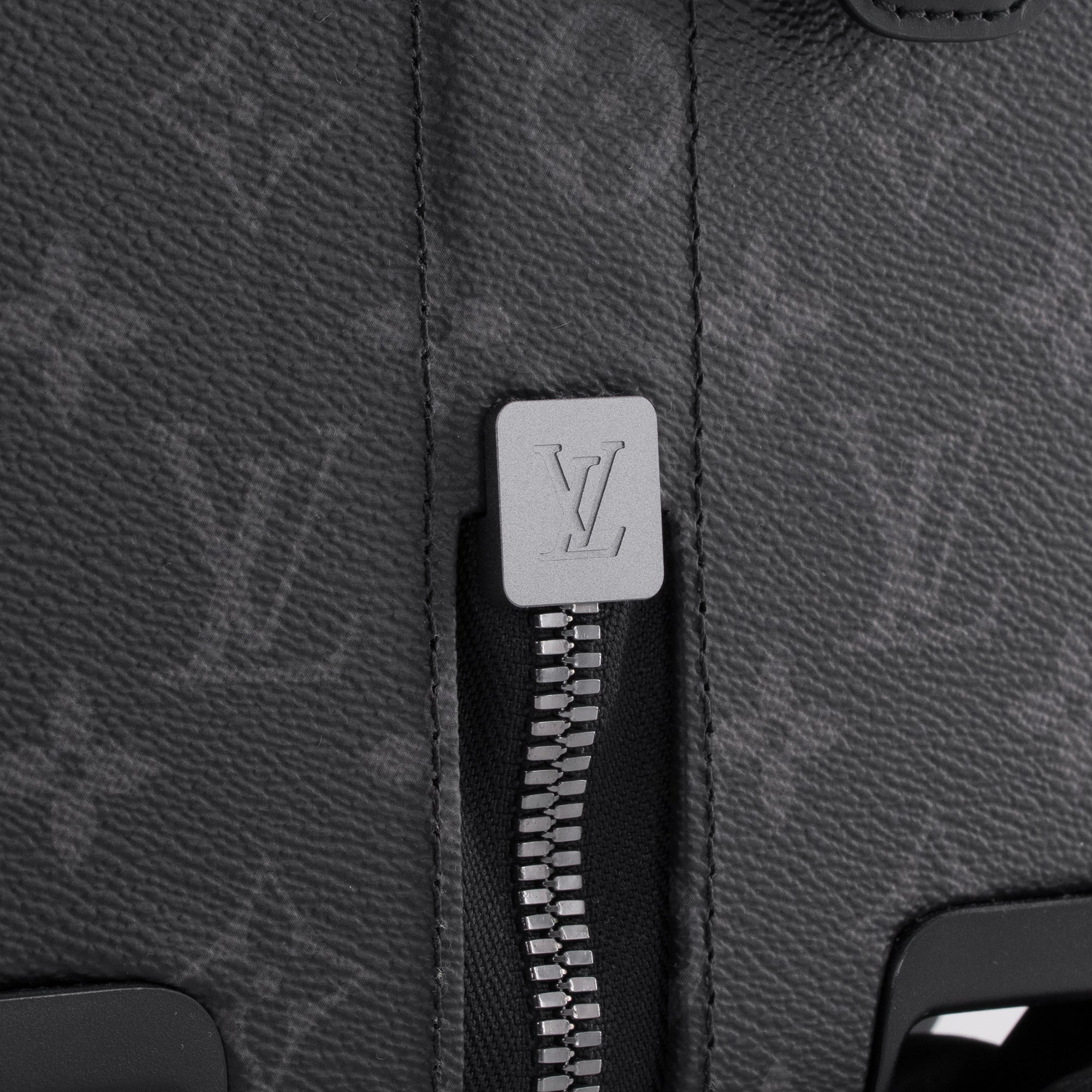LOUIS VUITTON - Valise Horizon 55 Louis Vuitton en toile enduite monogrammée éclipse