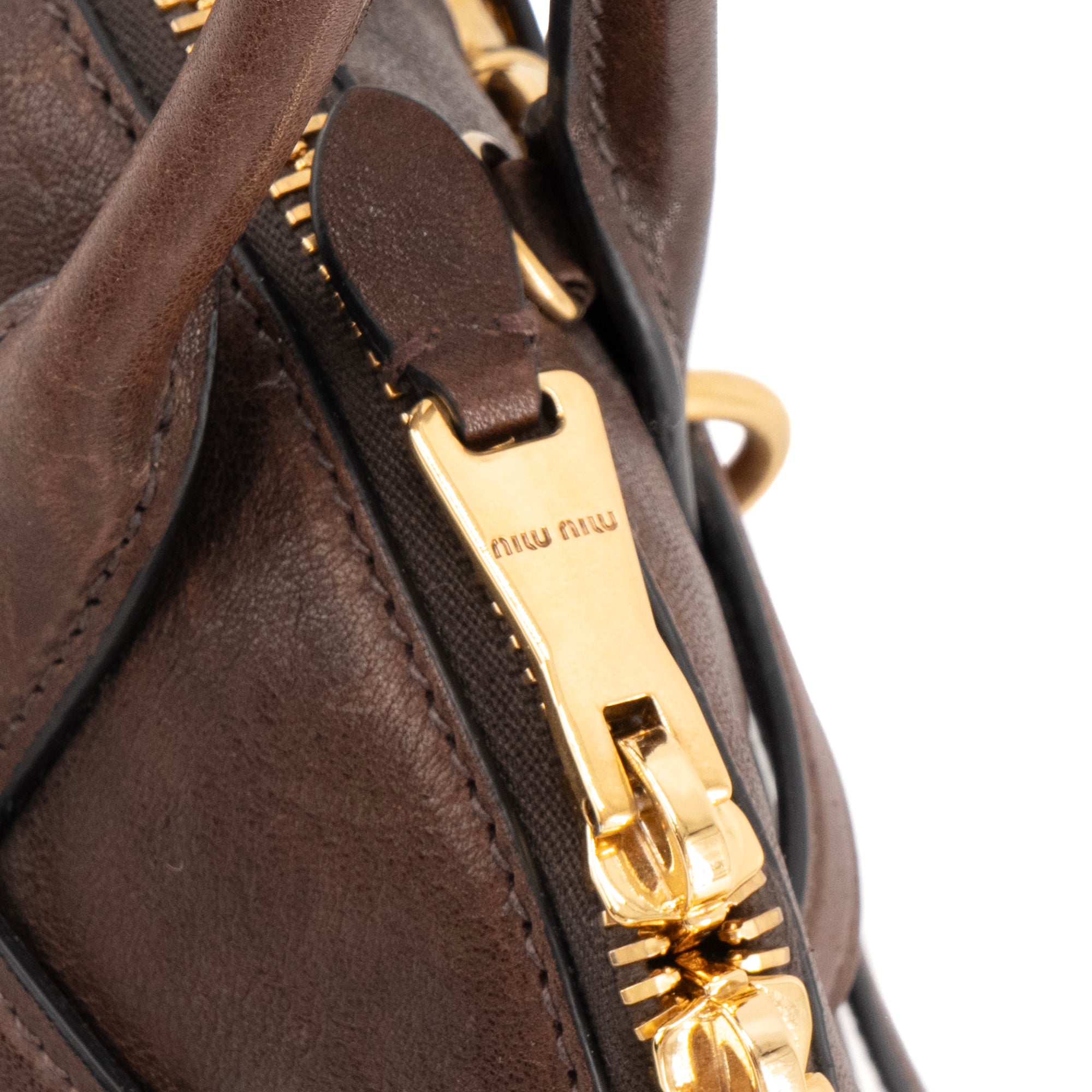 MIU MIU - Sac à main Aventure Miu MIu en cuir nappa marron