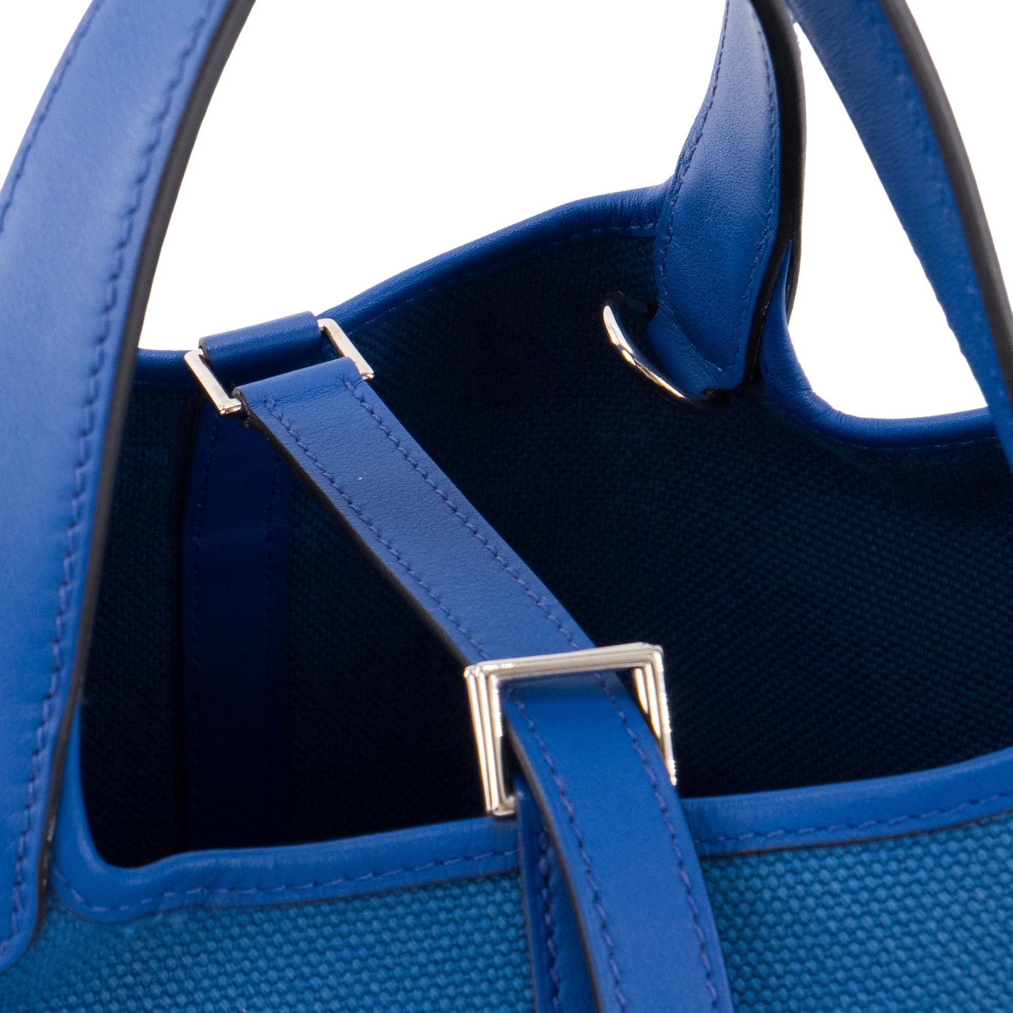 HERMÈS - Sac à main Picotin Cargo 18 Hermès en toile et cuir bleu