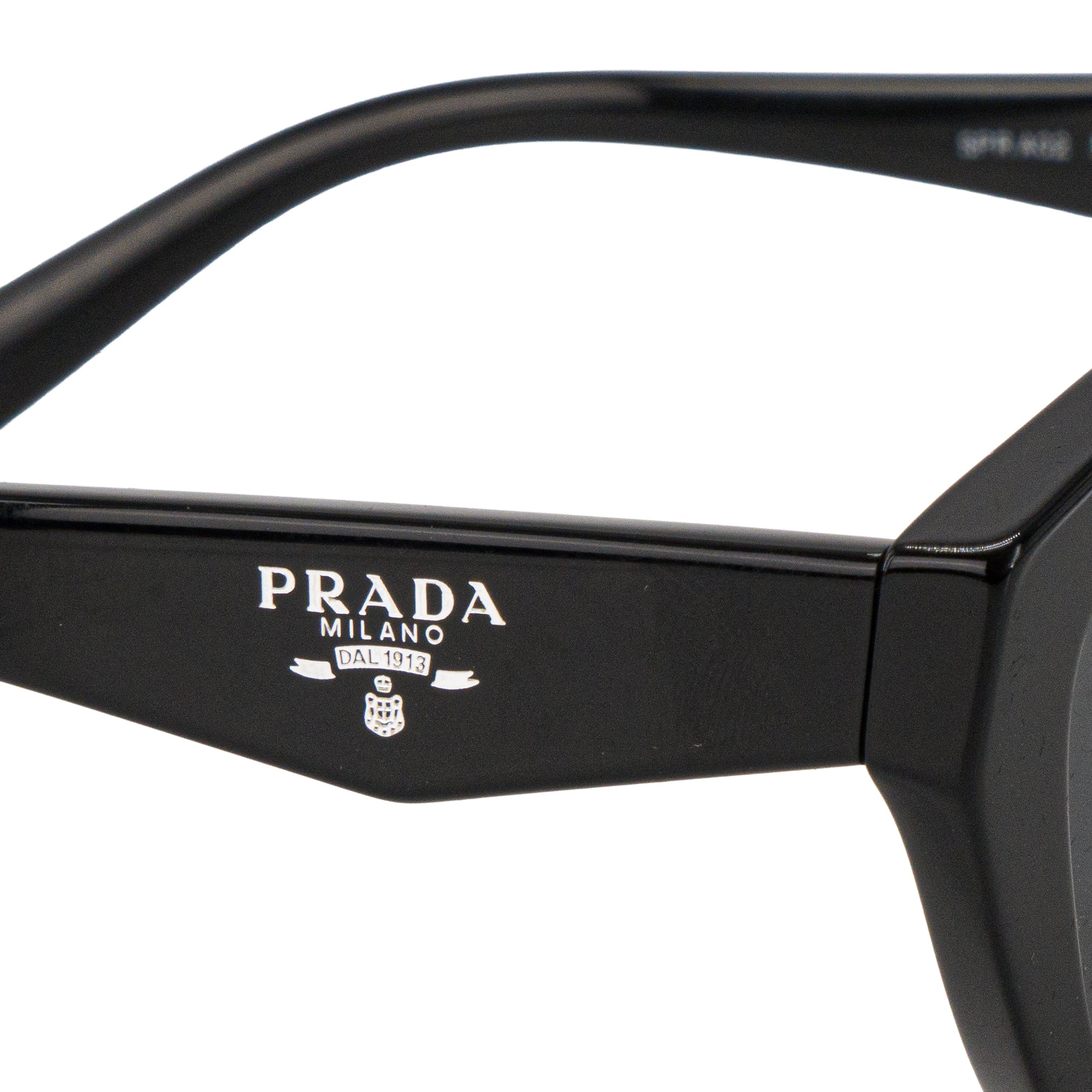 PRADA - Lunettes de soleil Prada en plastique noir