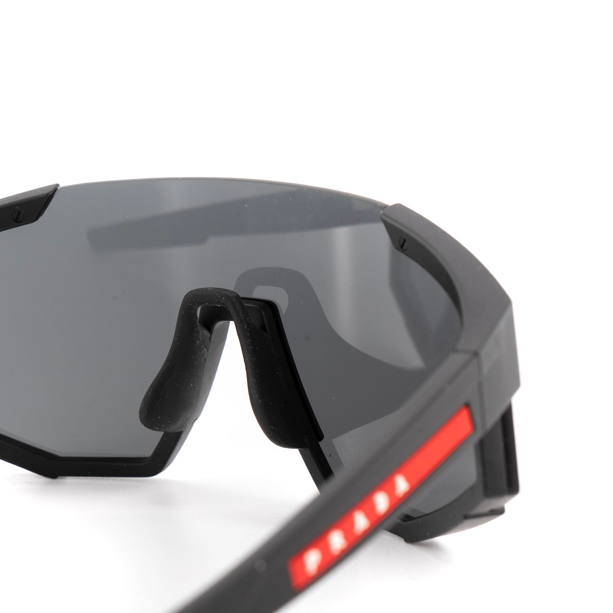 PRADA - Lunettes de soleil SPS 04W Prada en plastique noir