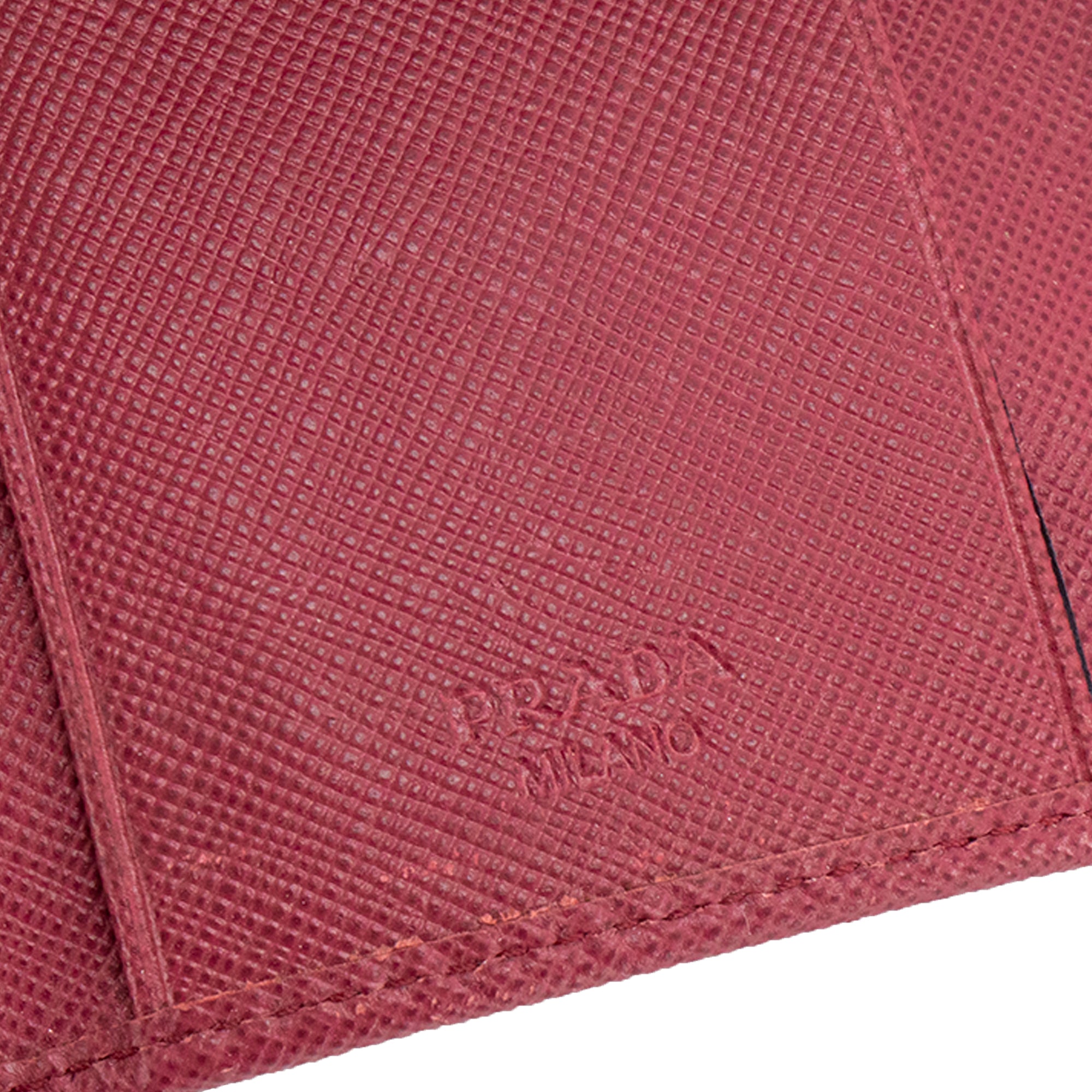 PRADA - Pochette clés Prada en cuir grainé rose