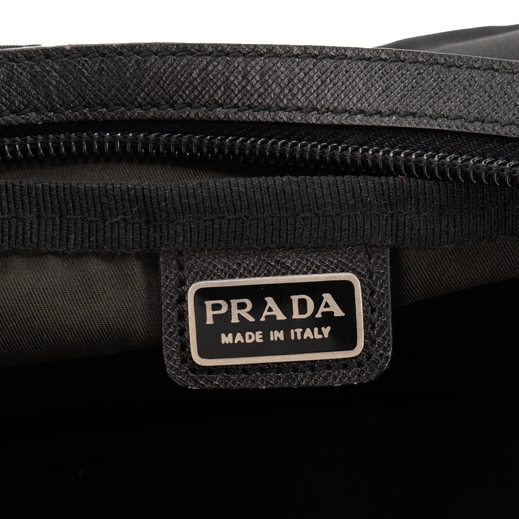 PRADA - Pochette en Re-Nylon Prada et noir saffiano