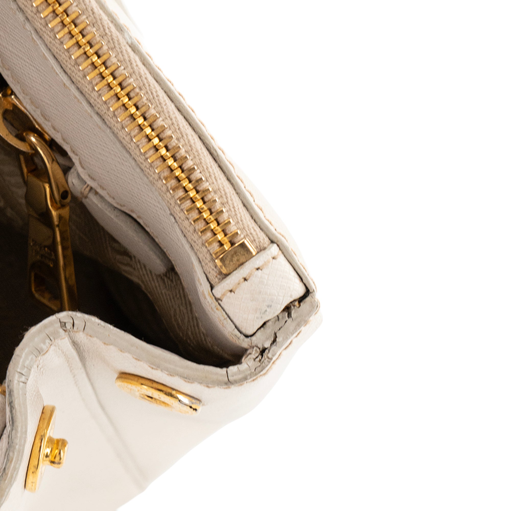 PRADA - Sac à bandoulière Galleria Prada en cuir grainé blanc