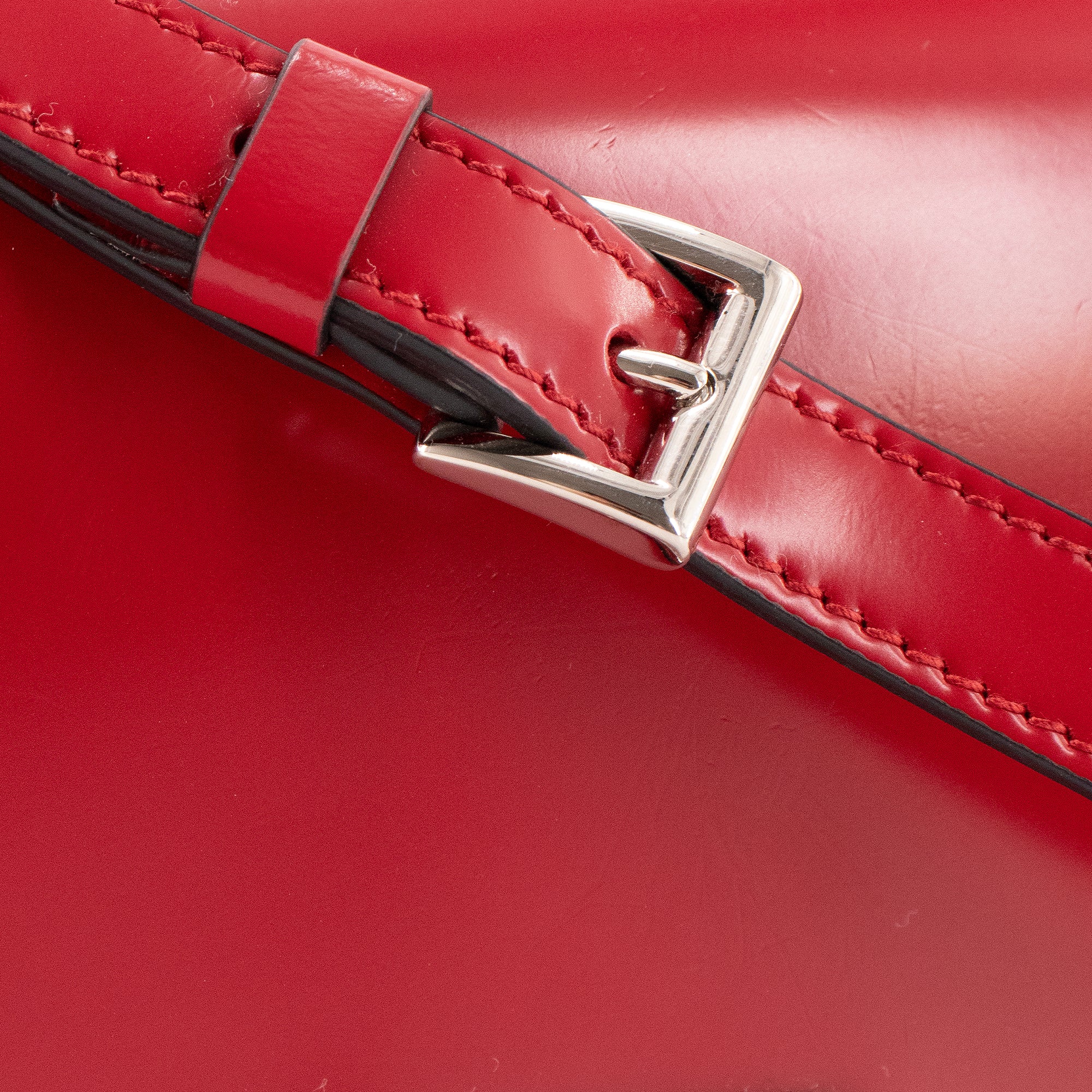 PRADA - Sac à bandoulière Spazzolato Prada en cuir lisse rouge