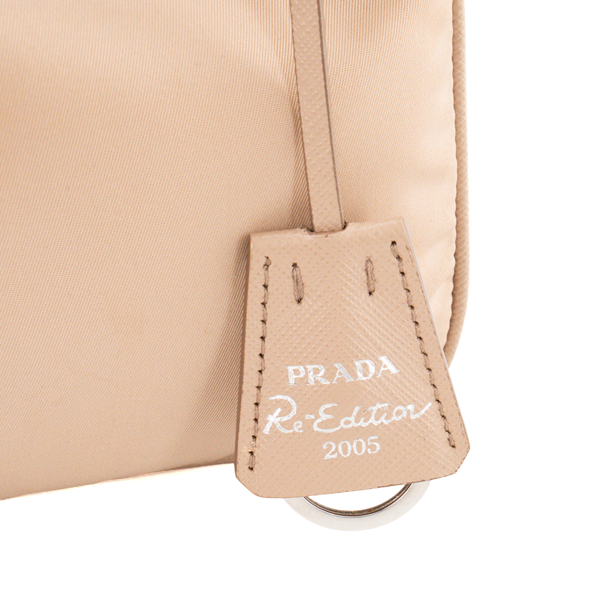 PRADA - Sac à bandoulière Re-Edition 2005 Prada en Re-nylon et cuir saffiano beige
