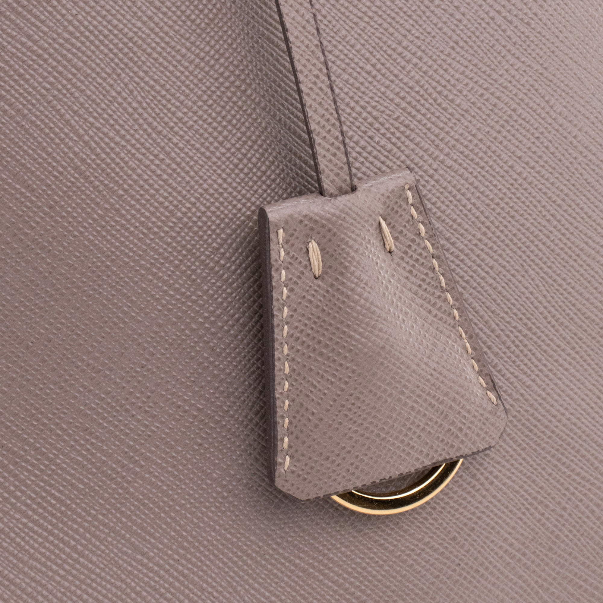 PRADA - Sac à main Galleria Prada en cuir grainé taupe