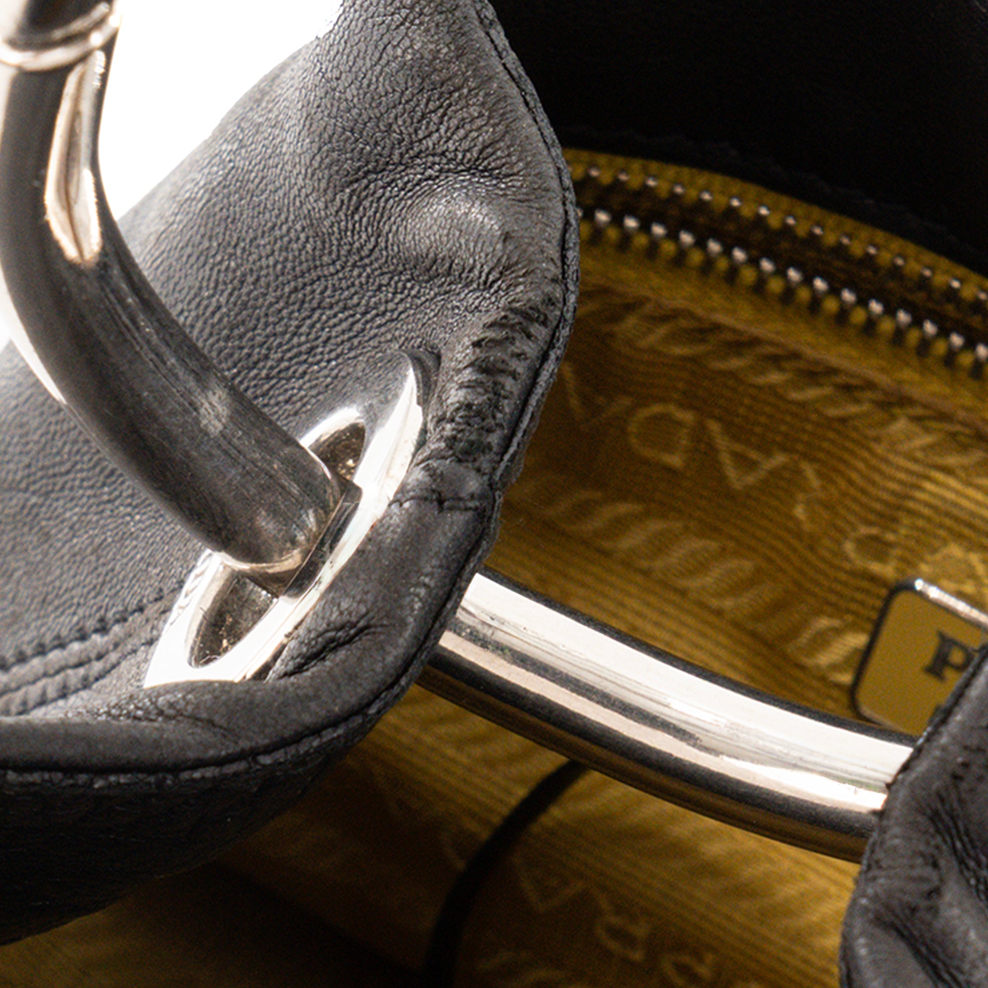 PRADA - Sac à main Nappa Ring Mini Prada en cuir lisse noir