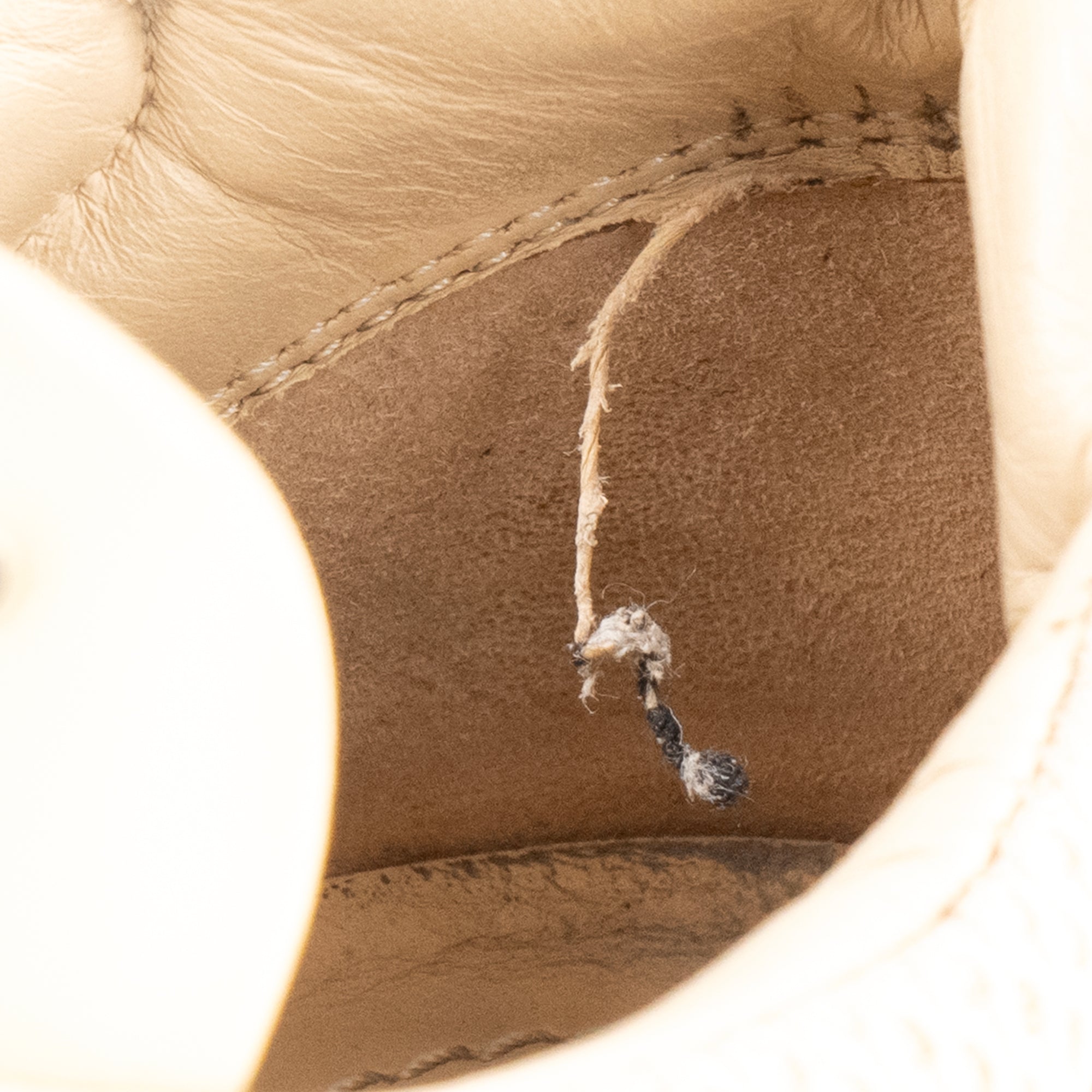 PRADA - Sneakers Centaurus Prada en cuir et toile beige (T39.5)