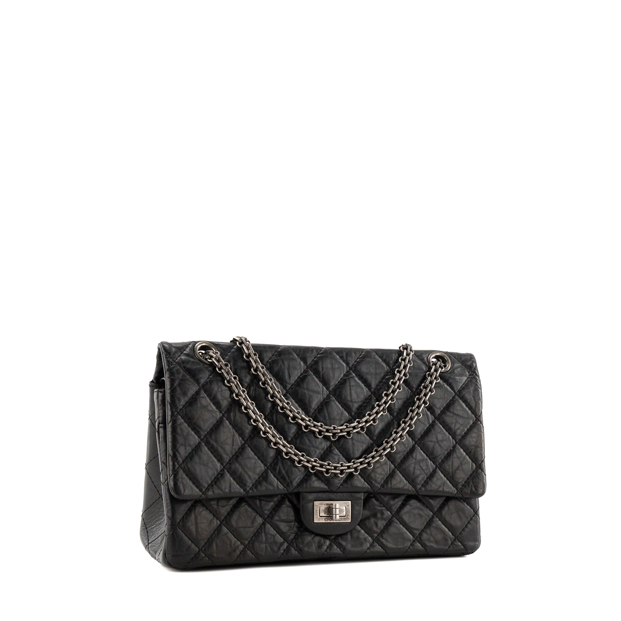 CHANEL - Sac à bandoulière 2.55 Chanel en cuir froissé noir