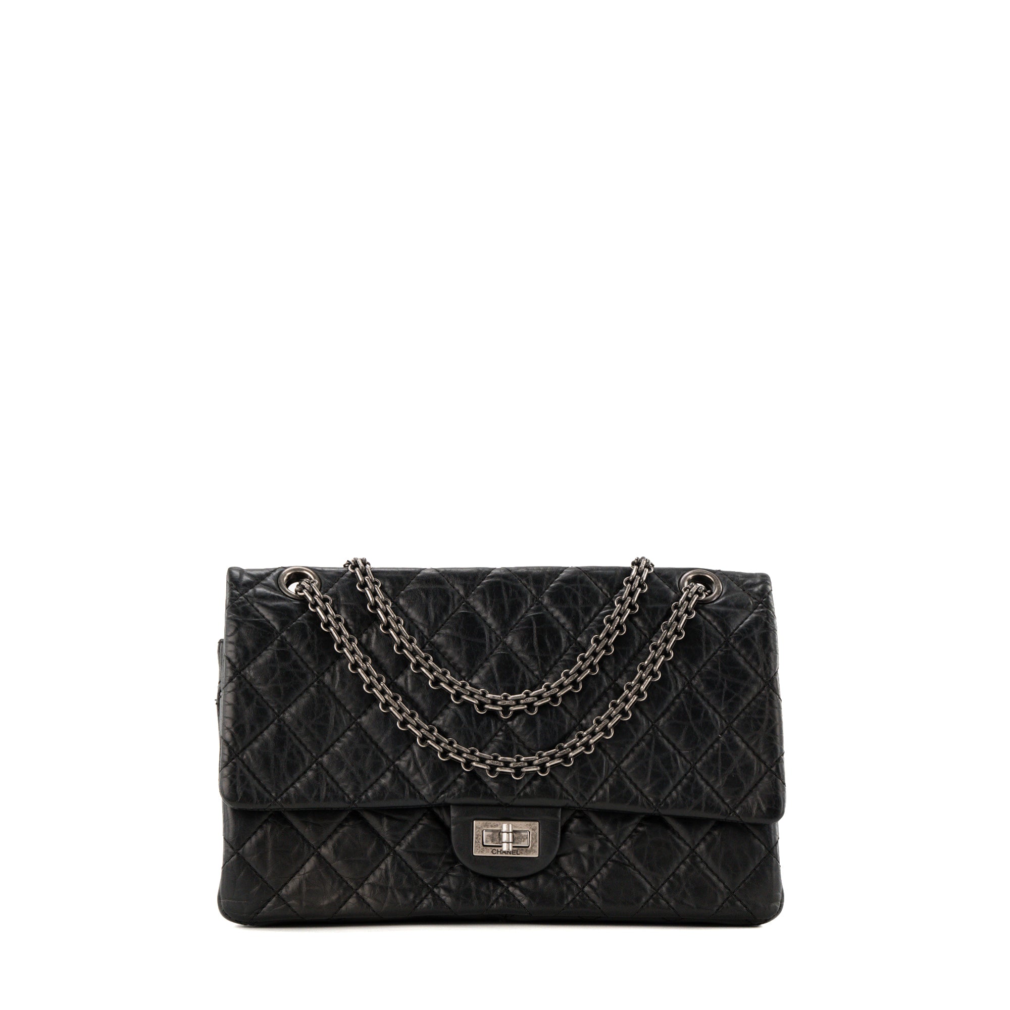 CHANEL - Sac à bandoulière 2.55 Chanel en cuir froissé noir