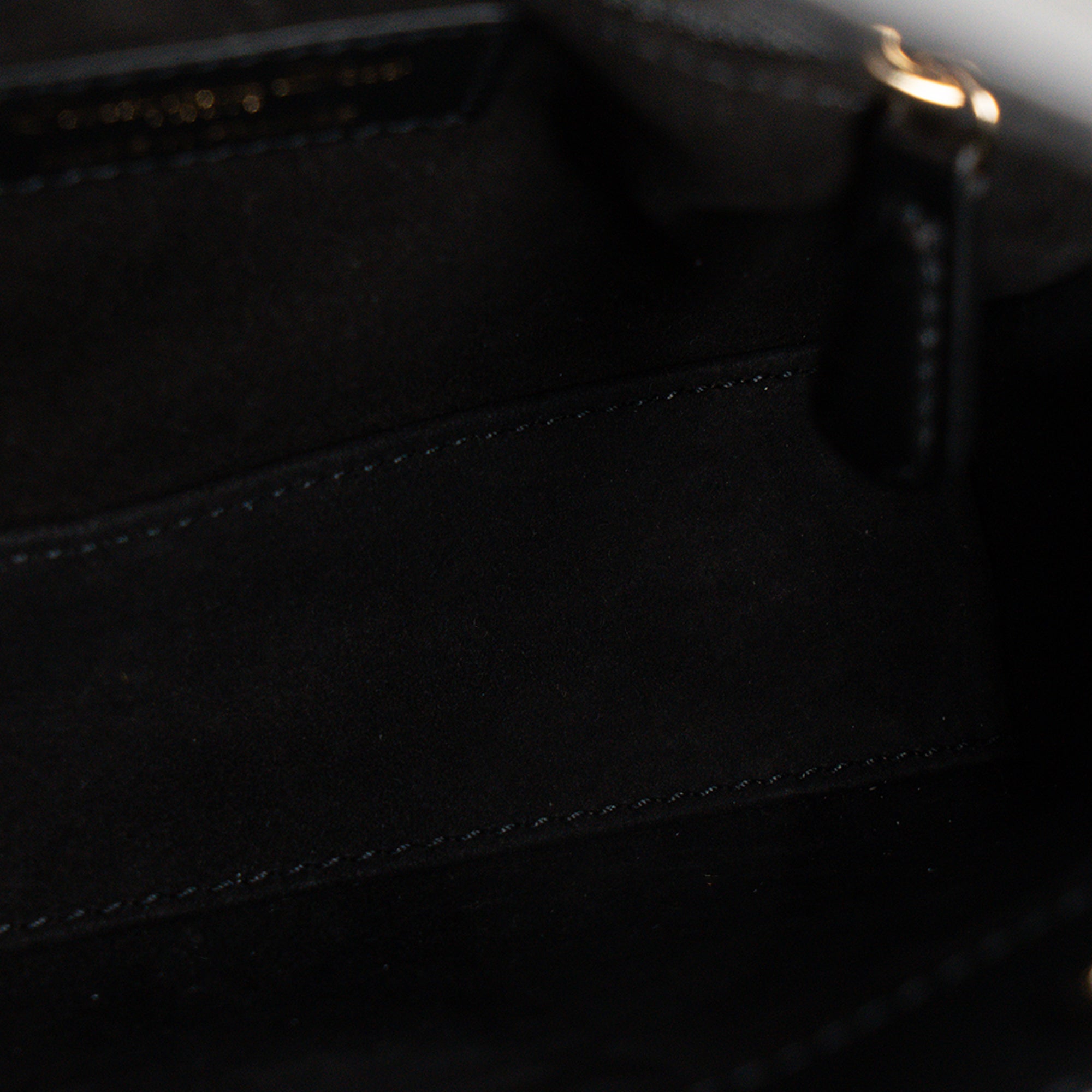 DIOR - Sac à bandoulière Lady Dior Mini en cuir cannage noir