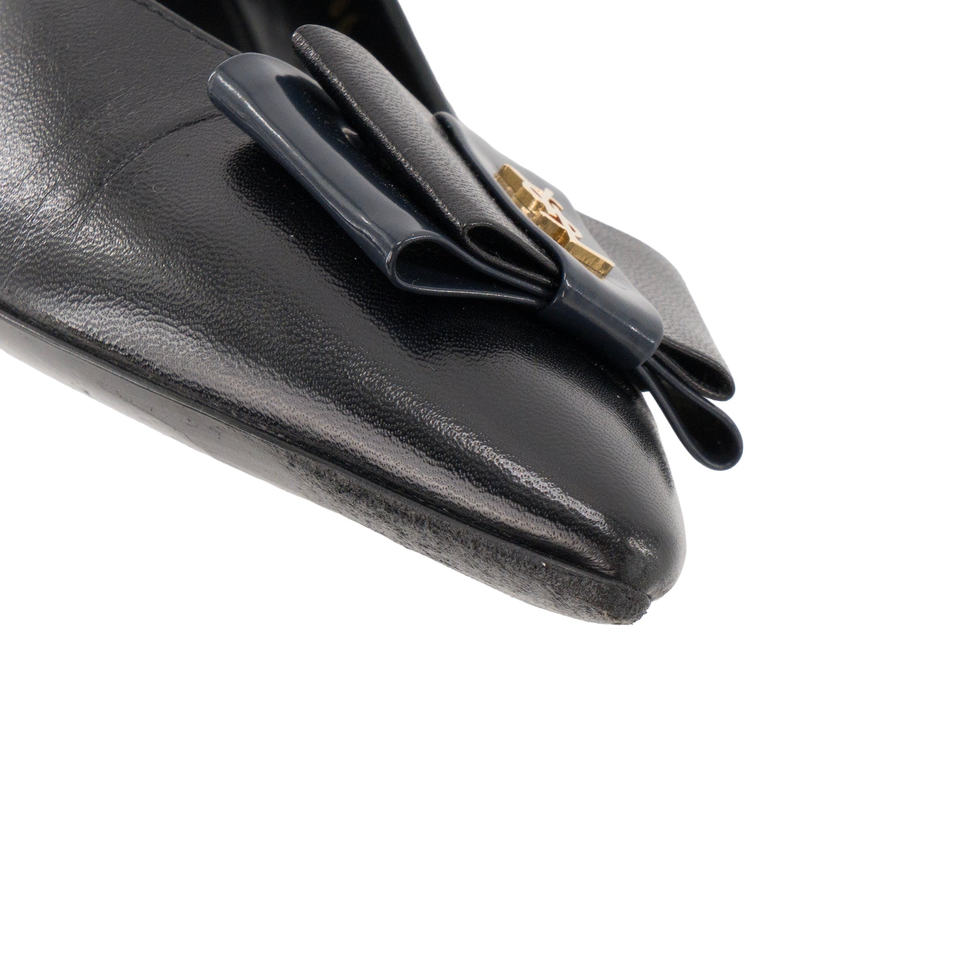SAINT LAURENT - Escarpins Anais Saint Laurent en cuir lisse noir et cuir verni bleu marine (T37,5)