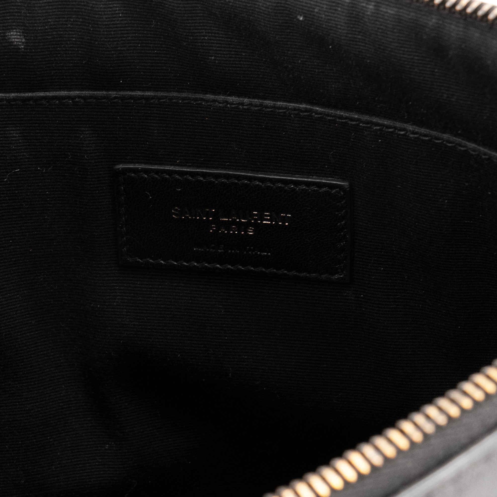 SAINT LAURENT - Pochette Cassandre Saint Laurent en cuir embossé croco noir