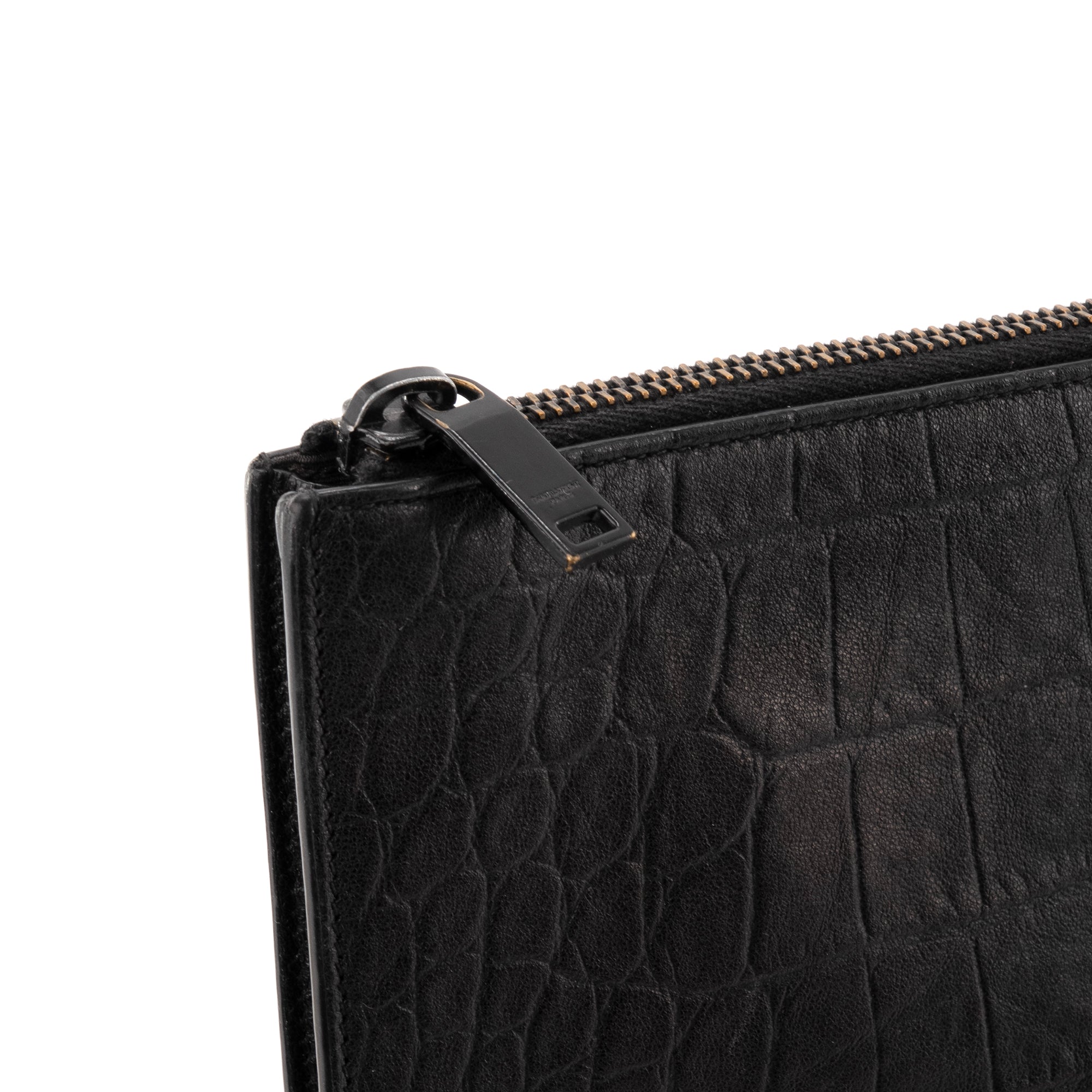 SAINT LAURENT - Pochette Cassandre Saint Laurent en cuir embossé croco noir