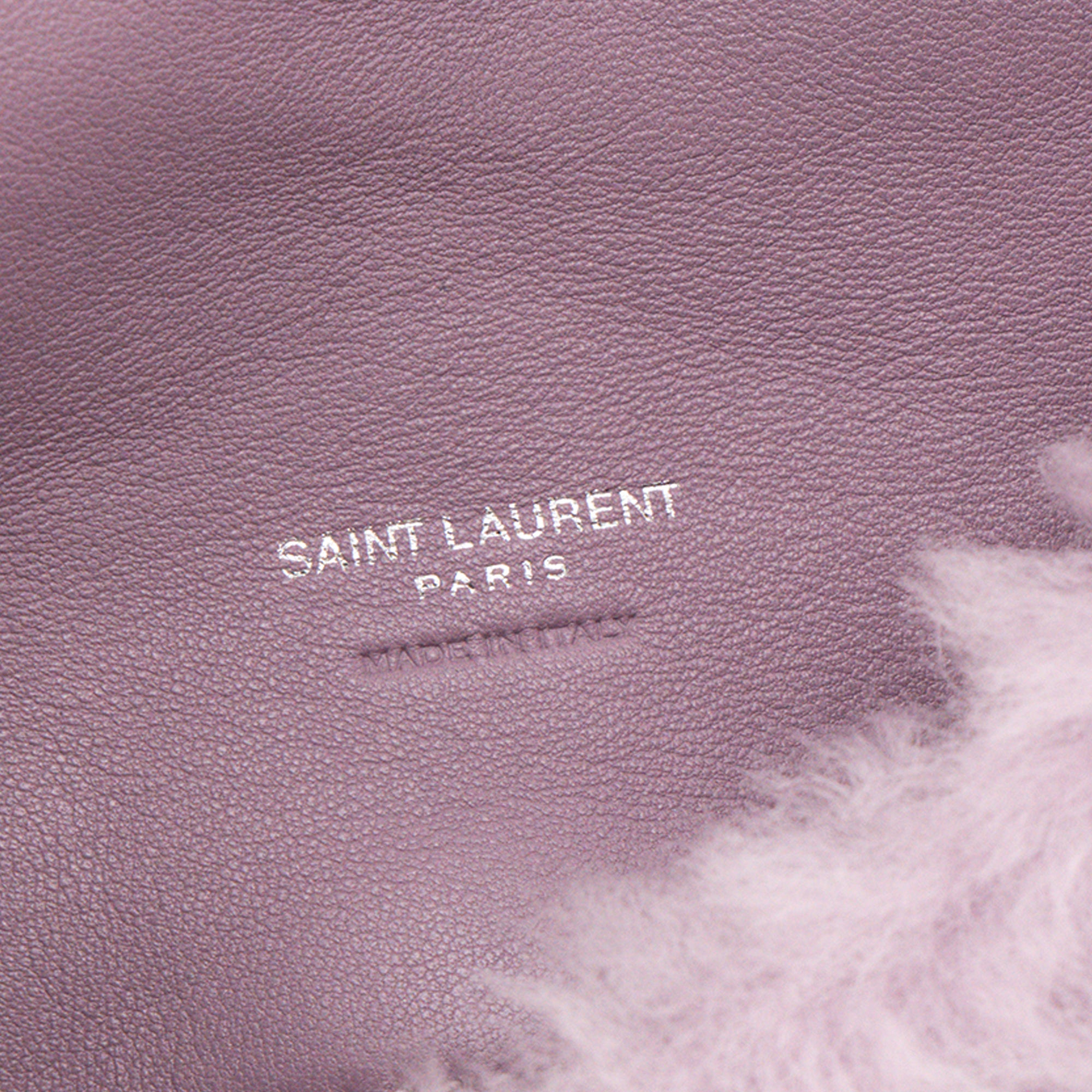 SAINT LAURENT - Pochette Loulou Puffer Saint Laurent en shearling violet