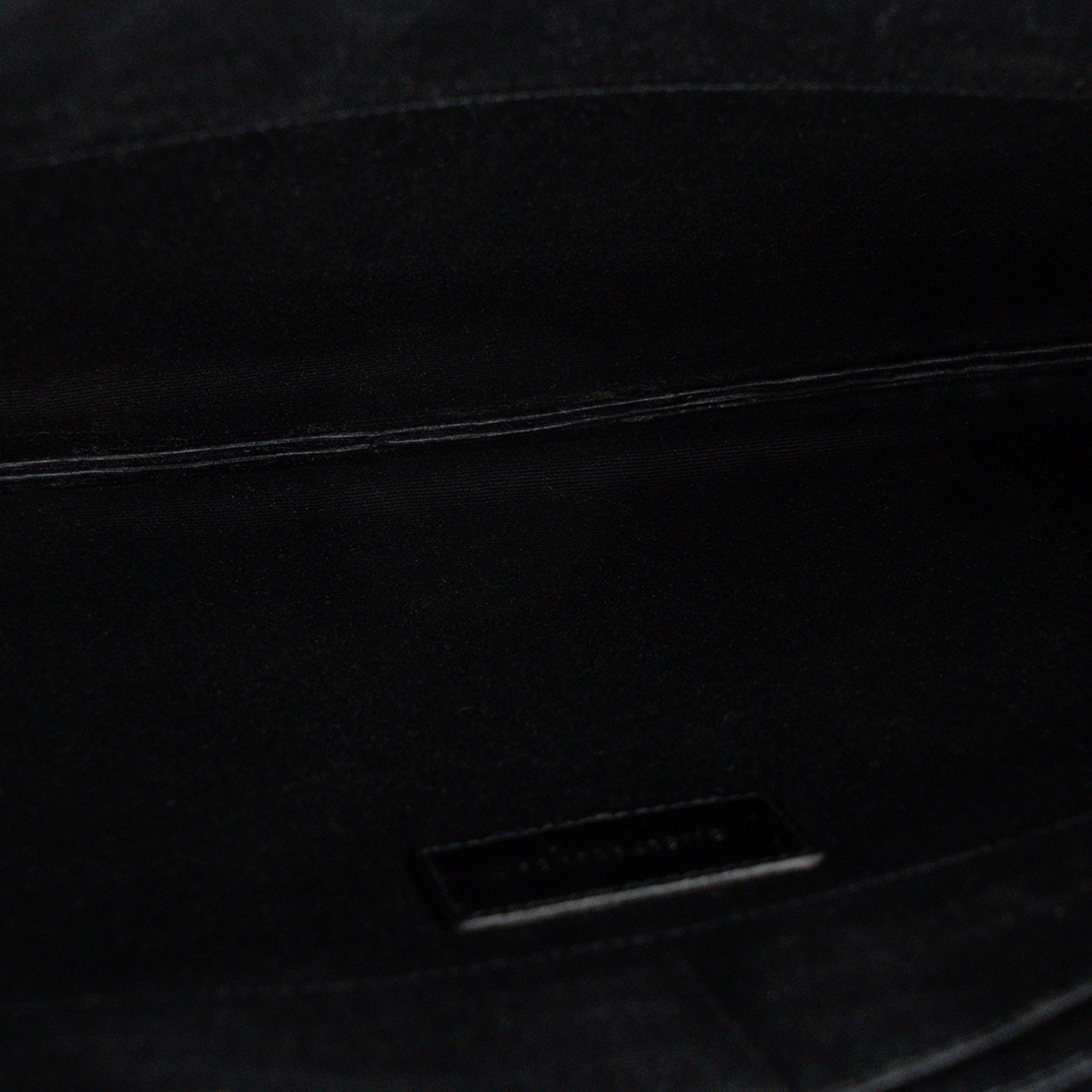 SAINT LAURENT - Pochette Saint Laurent en cuir embossé crocodile noir