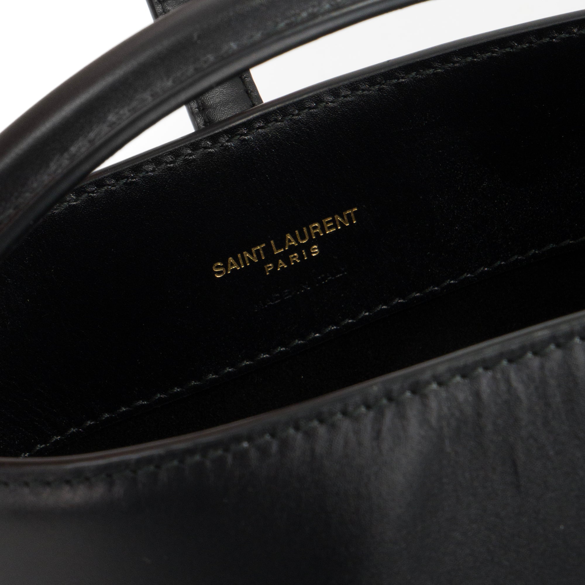 SAINT LAURENT - Sac à bandoulière 37 mini Saint Laurent en cuir lisse noir