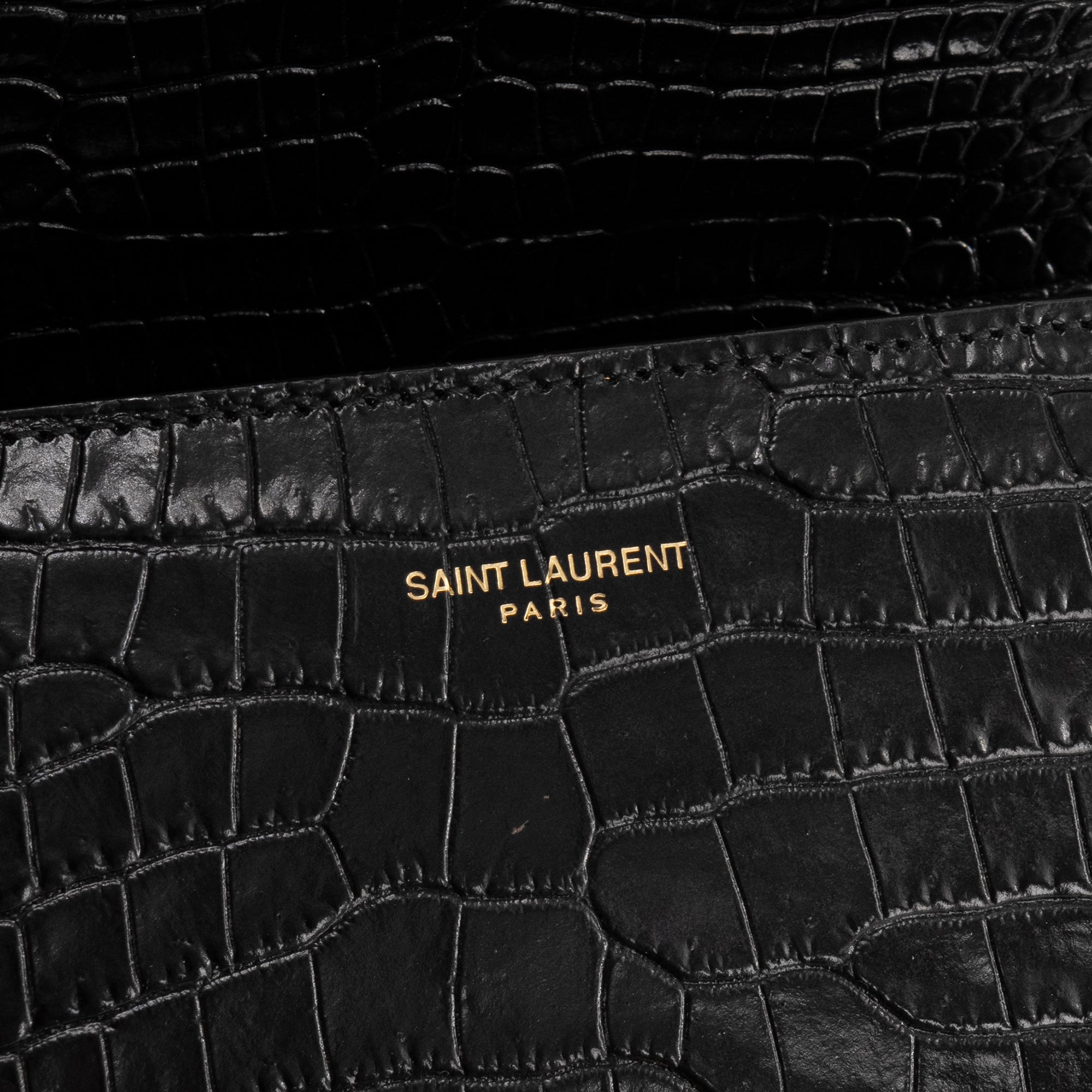 SAINT LAURENT - Sac à bandoulière Cassandra Top Handle mini Saint Laurent en cuir embossé croco
