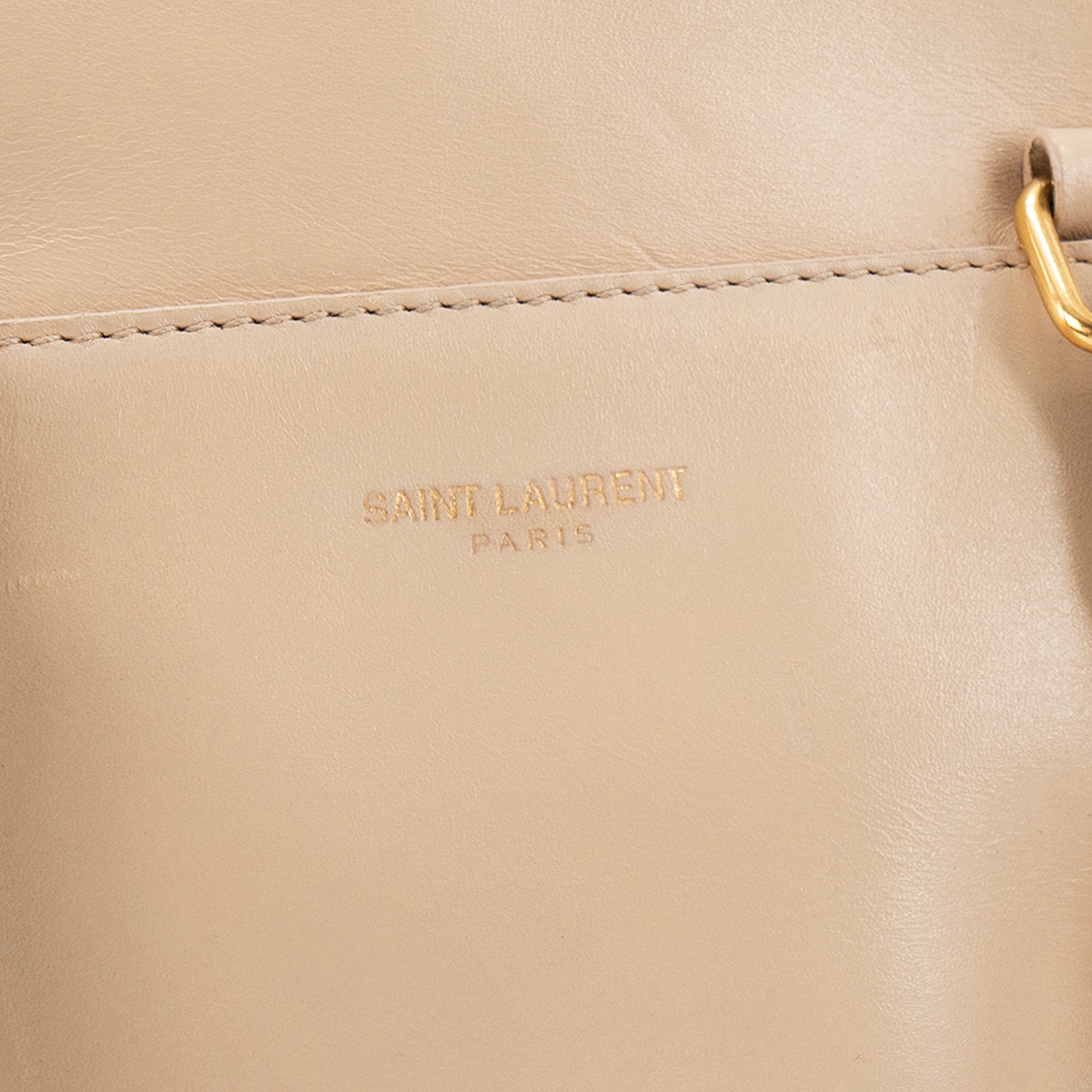 SAINT LAURENT - Sac à bandoulière Duffle Saint Laurent en cuir lisse beige