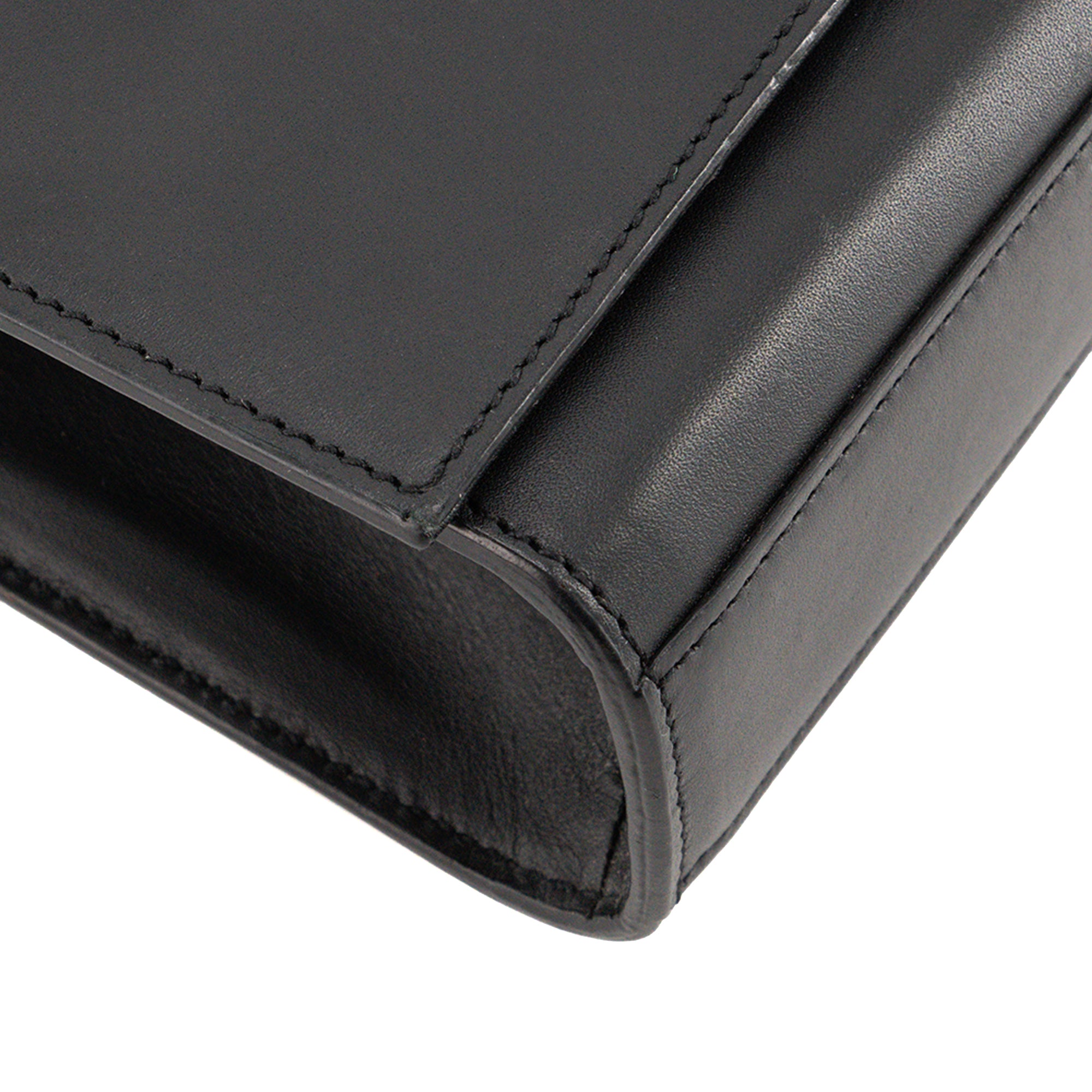 SAINT LAURENT - Sac à bandoulière Kate Pompon Medium Saint Laurent en cuir lisse noir