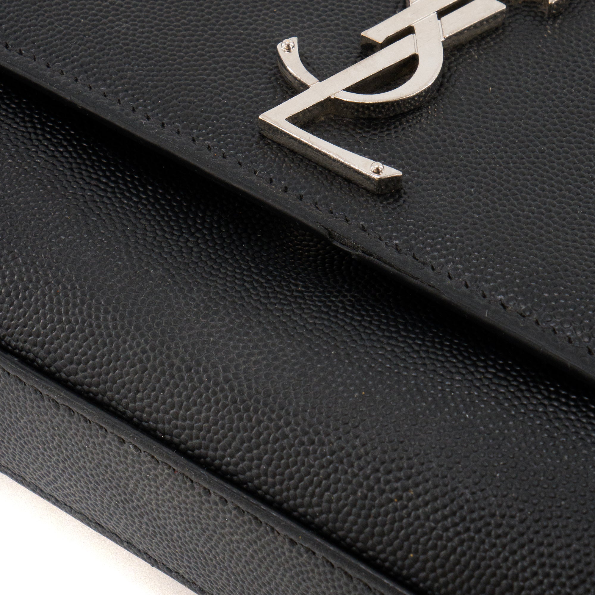 SAINT LAURENT - Sac à bandoulière Kate Saint Laurent en cuir grainé noir