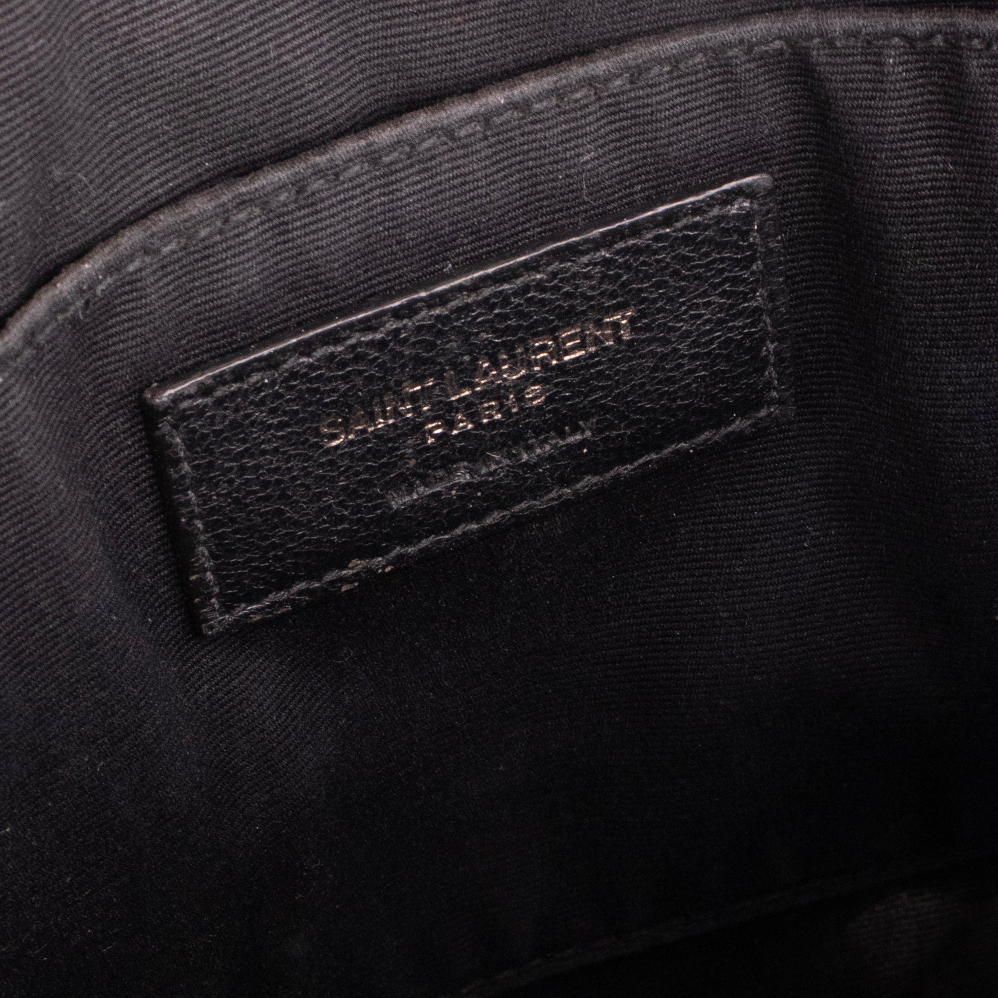 SAINT LAURENT - Sac à bandoulière Lou Saint Laurent en cuir gris