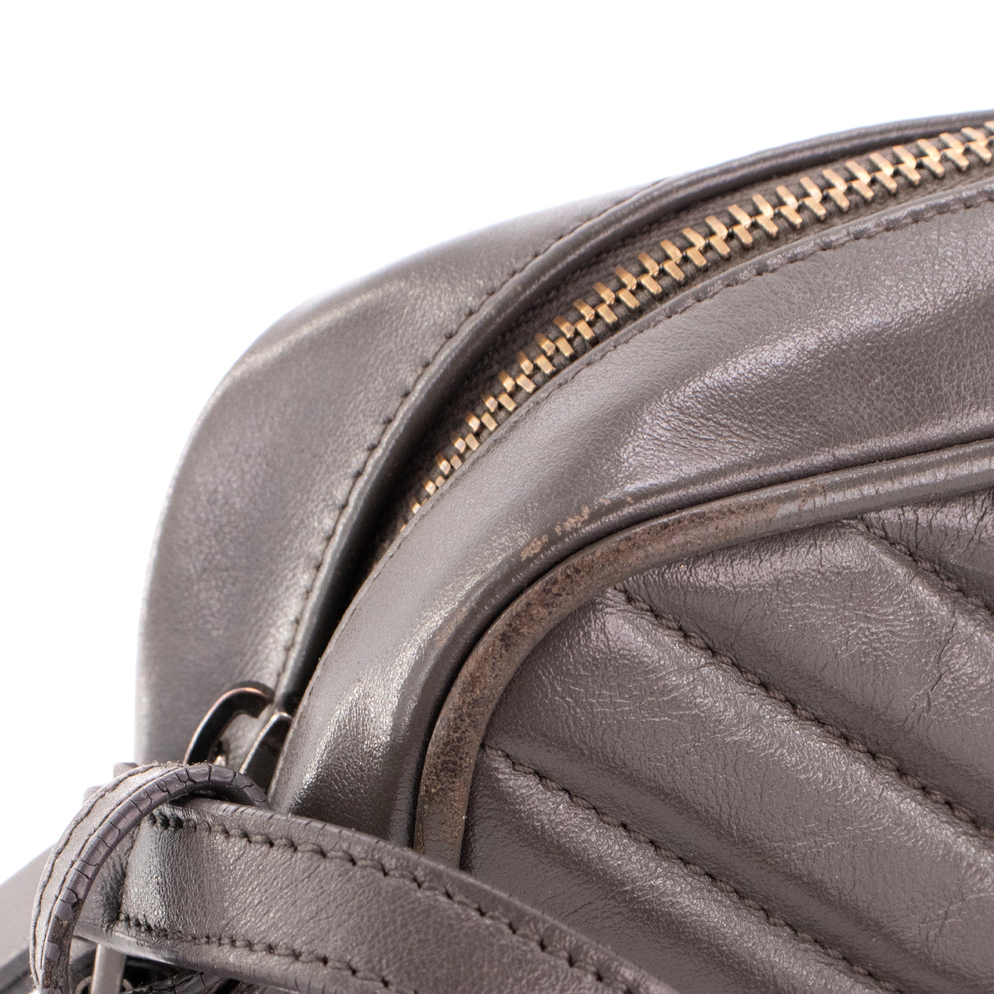 SAINT LAURENT - Sac à bandoulière Lou Saint Laurent en cuir gris