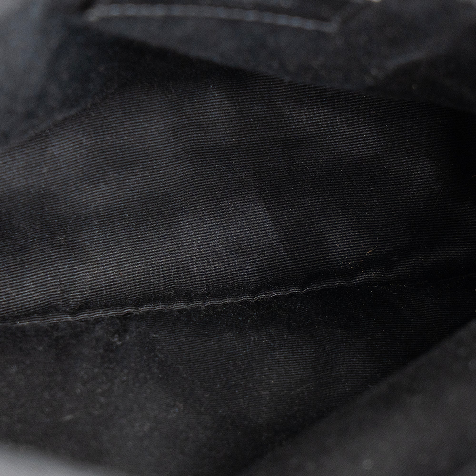 SAINT LAURENT - Sac à bandoulière Loulou Medium Saint Laurent en cuir lisse noir
