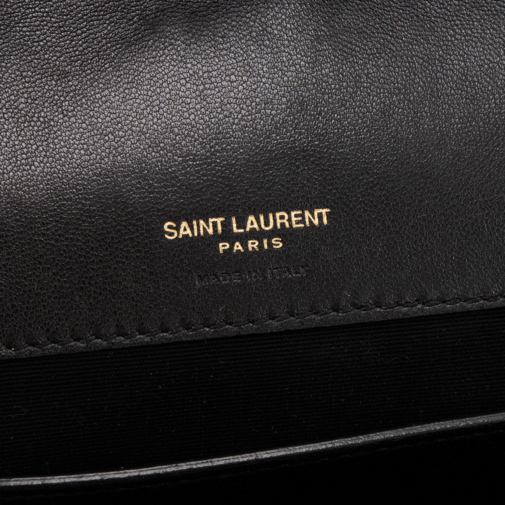 SAINT LAURENT - Sac à bandoulière Loulou medium Saint Laurent en cuir lisse noir