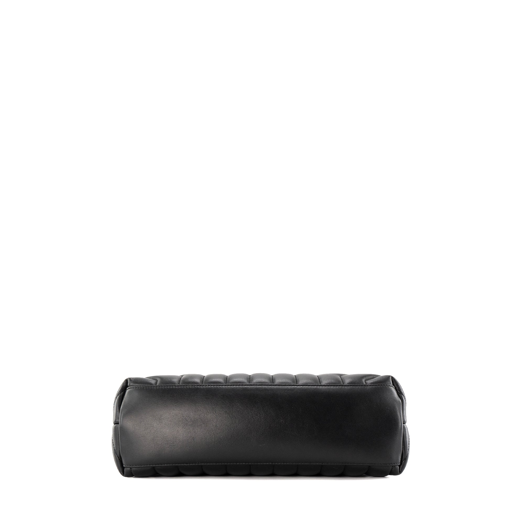 SAINT LAURENT - Sac à bandoulière Loulou Medium Saint Laurent en cuir lisse noir