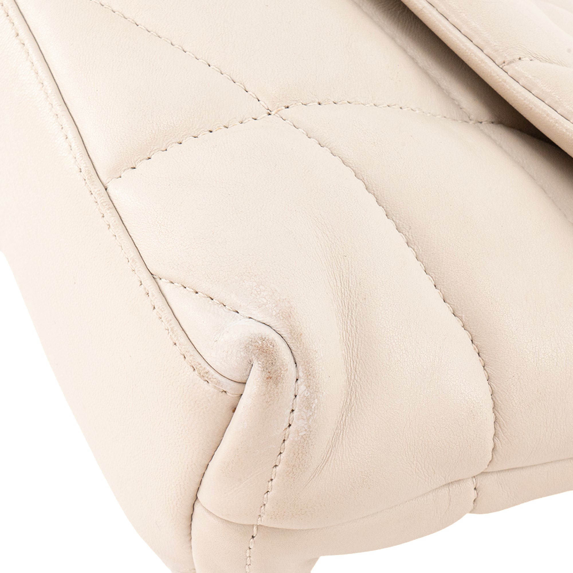 SAINT LAURENT - Sac à bandoulière Loulou Puffer Toy Saint Laurent en cuir lisse beige