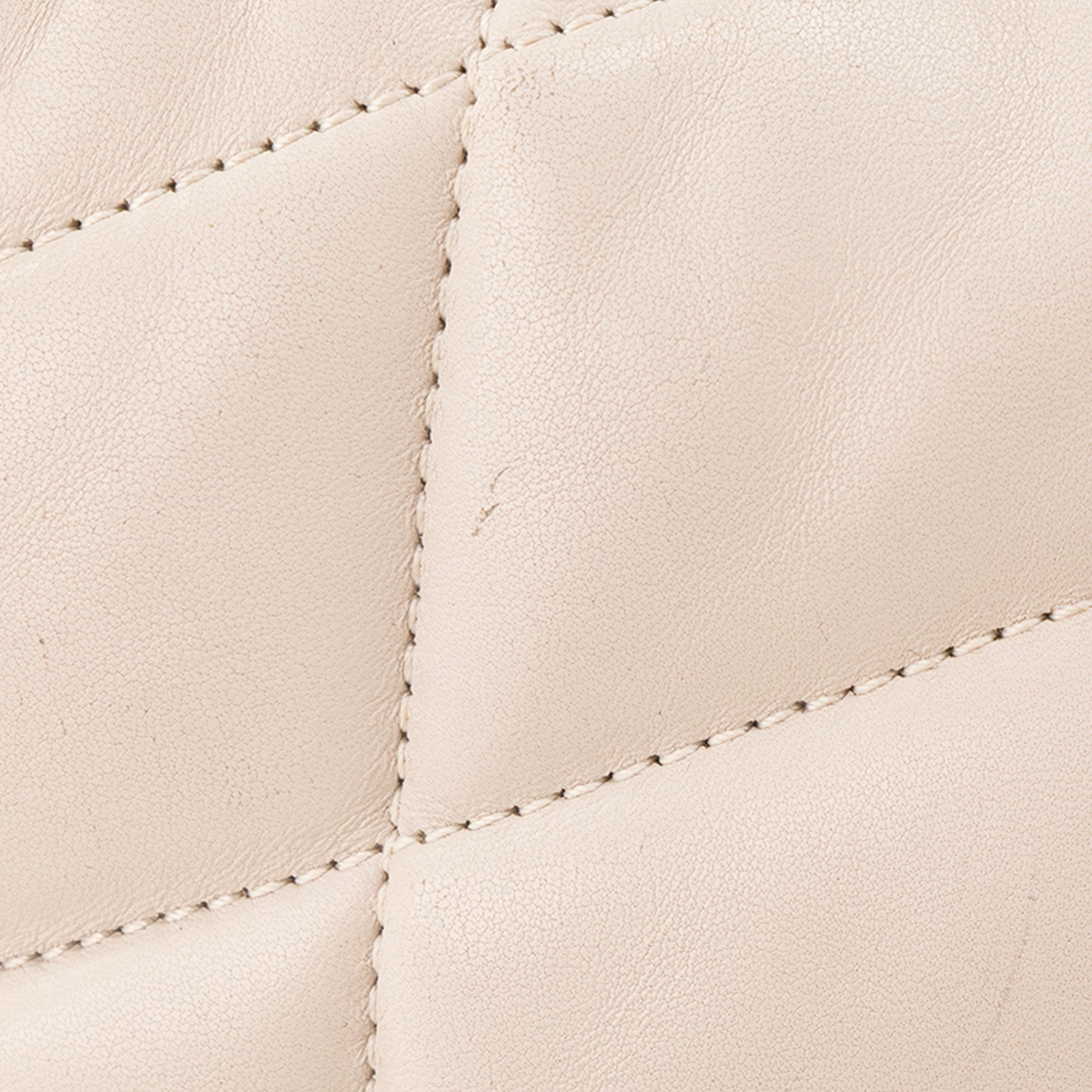 SAINT LAURENT - Sac à bandoulière Loulou Puffer Toy Saint Laurent en cuir lisse beige