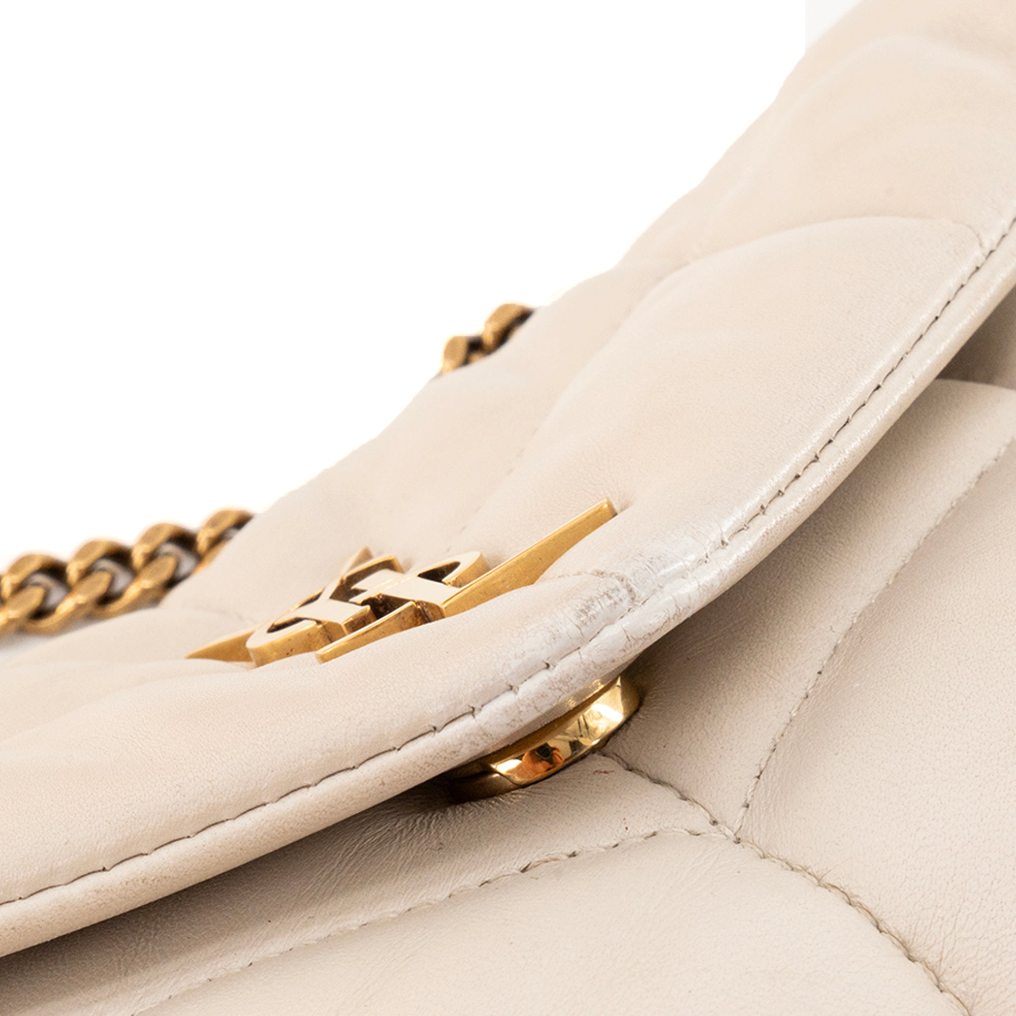 SAINT LAURENT - Sac à bandoulière Loulou Puffer Toy Saint Laurent en cuir lisse beige