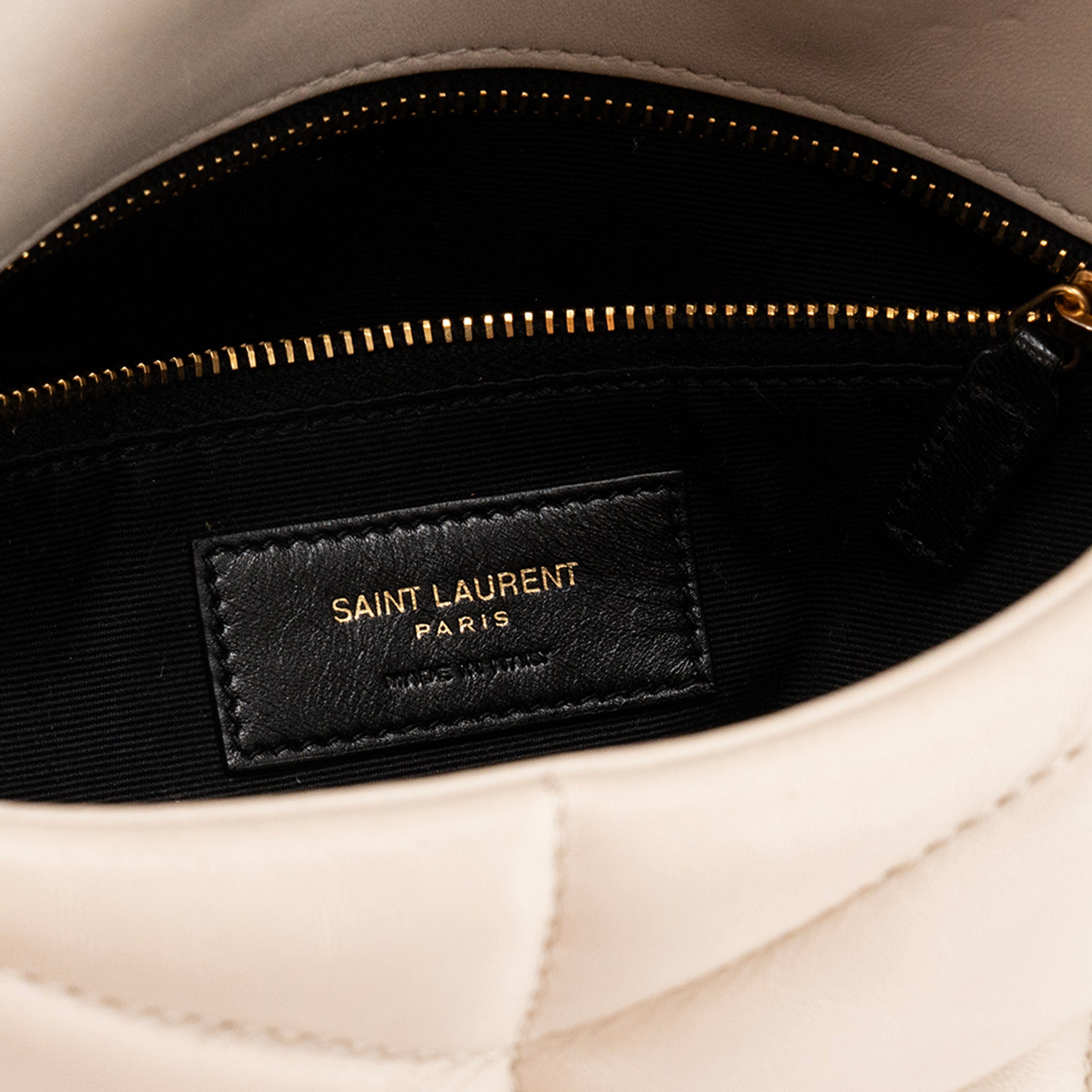 SAINT LAURENT - Sac à bandoulière Loulou Puffer Toy Saint Laurent en cuir lisse beige
