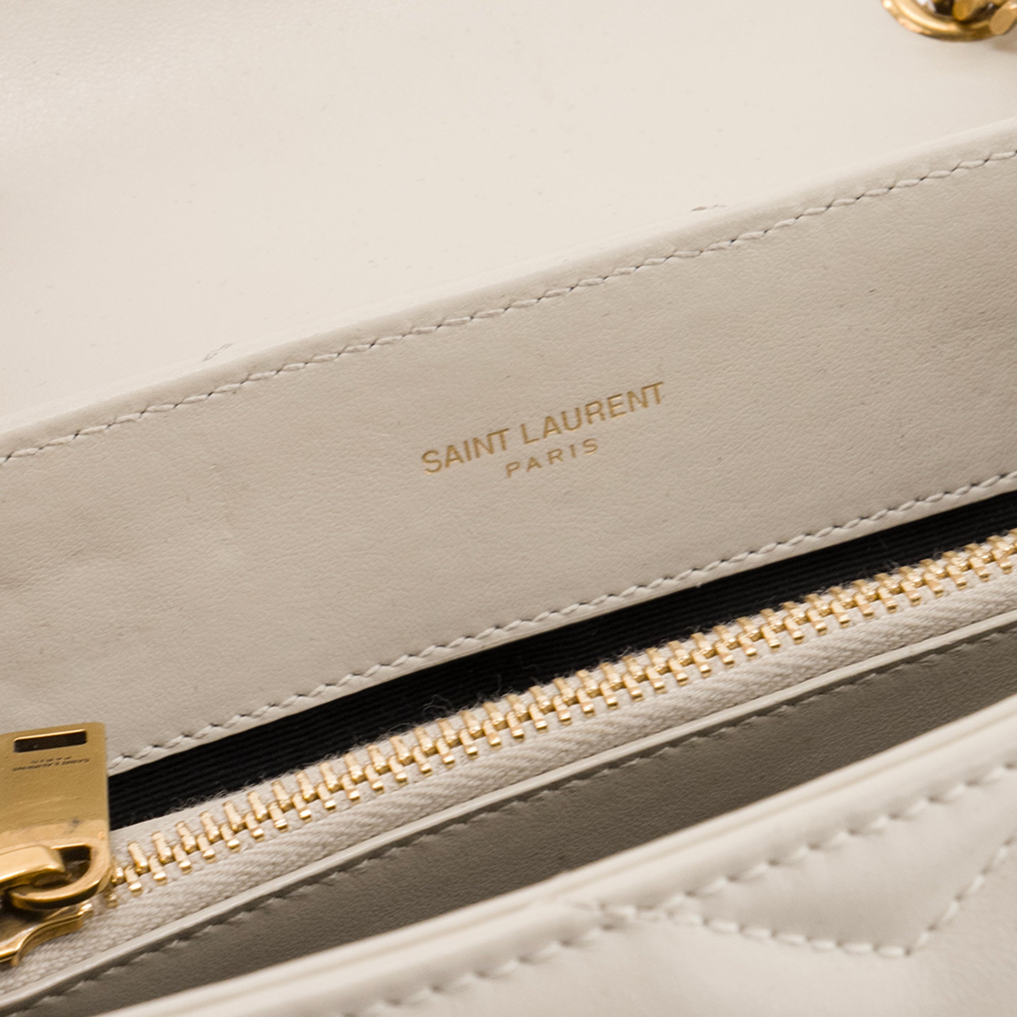 SAINT LAURENT - Sac à bandoulière Loulou Small Saint Laurent en cuir beige