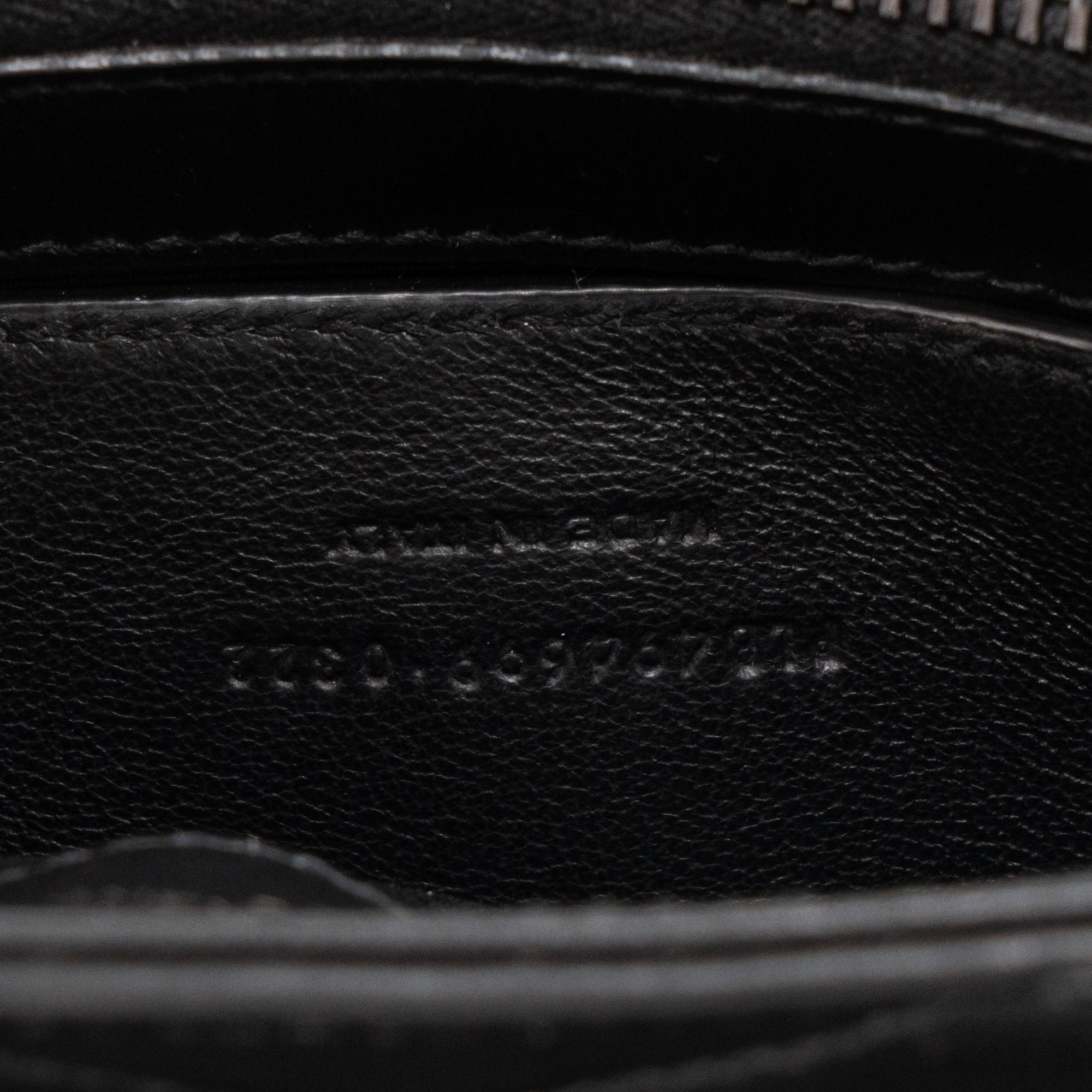 SAINT LAURENT - Sac à bandoulière Loulou Small Saint Laurent en cuir lisse full black
