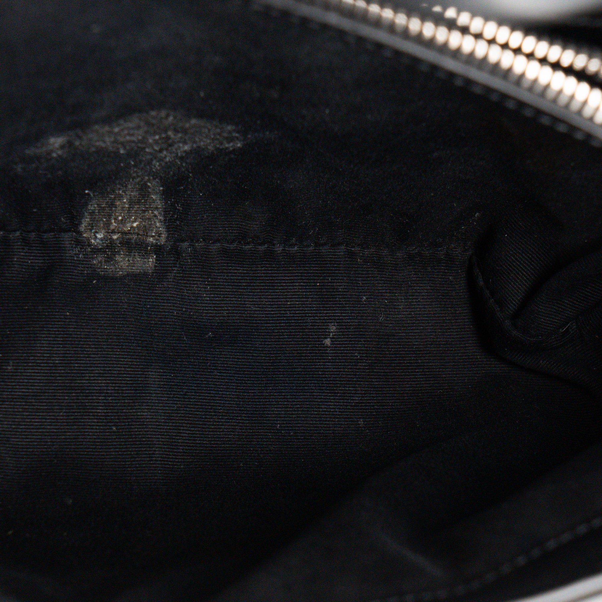 SAINT LAURENT - Sac à bandoulière Loulou Small Saint Laurent en cuir lisse