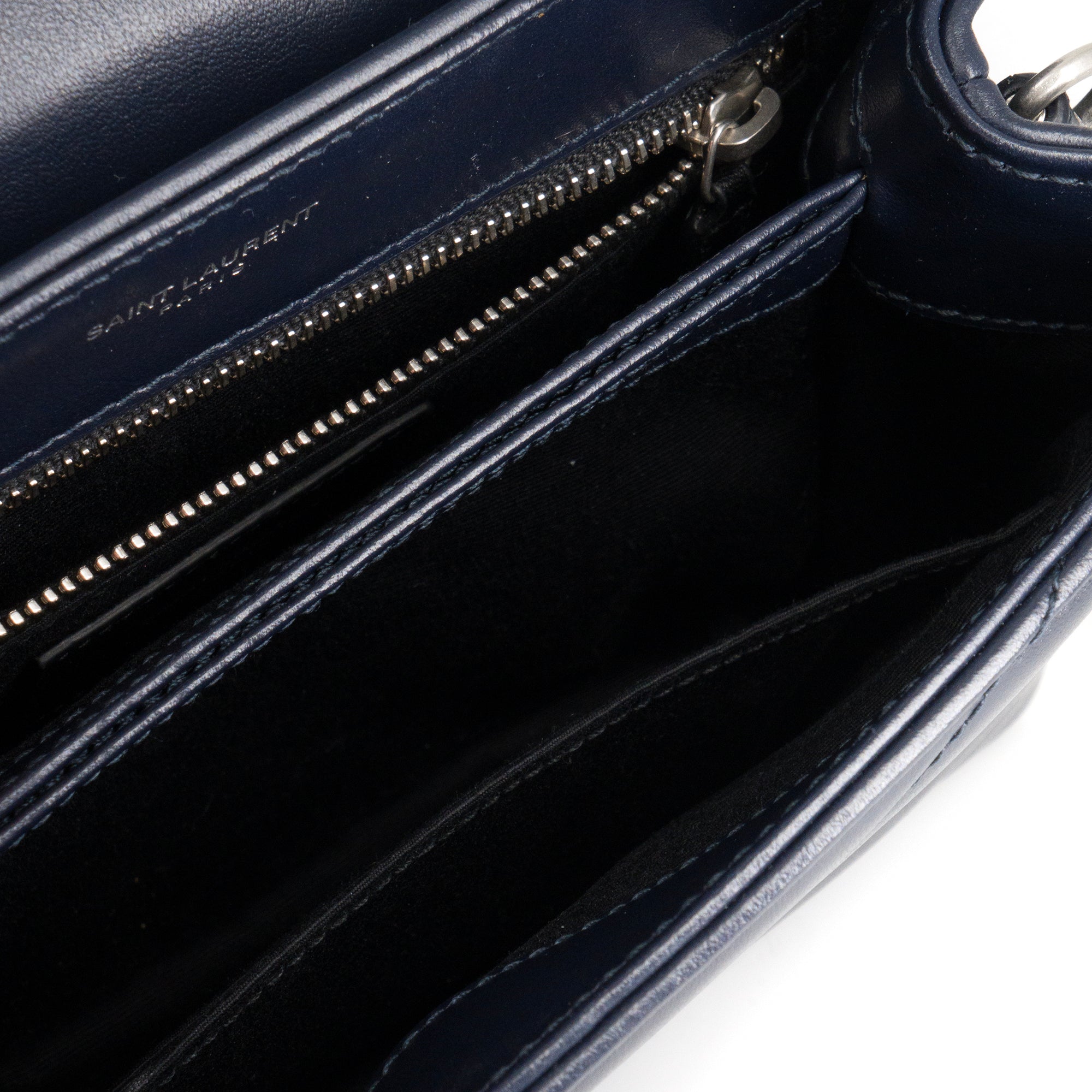 SAINT LAURENT - Sac à bandoulière Loulou Toy Saint Laurent en cuir lisse bleu marine