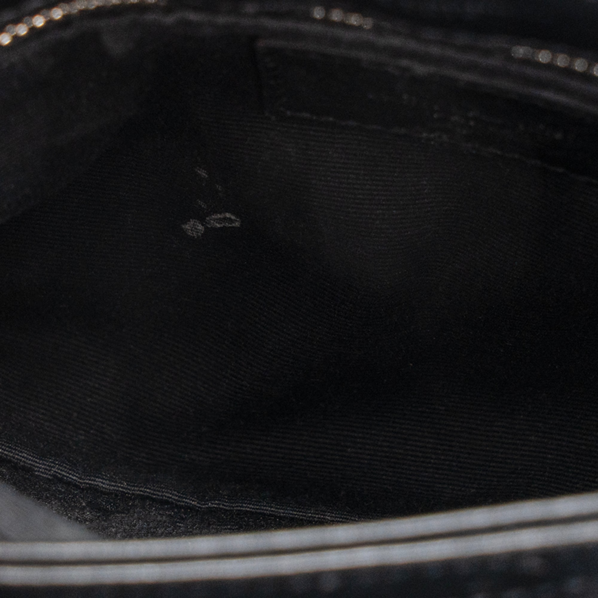 SAINT LAURENT - Sac à bandoulière Loulou Toy Saint Laurent en cuir lisse noir