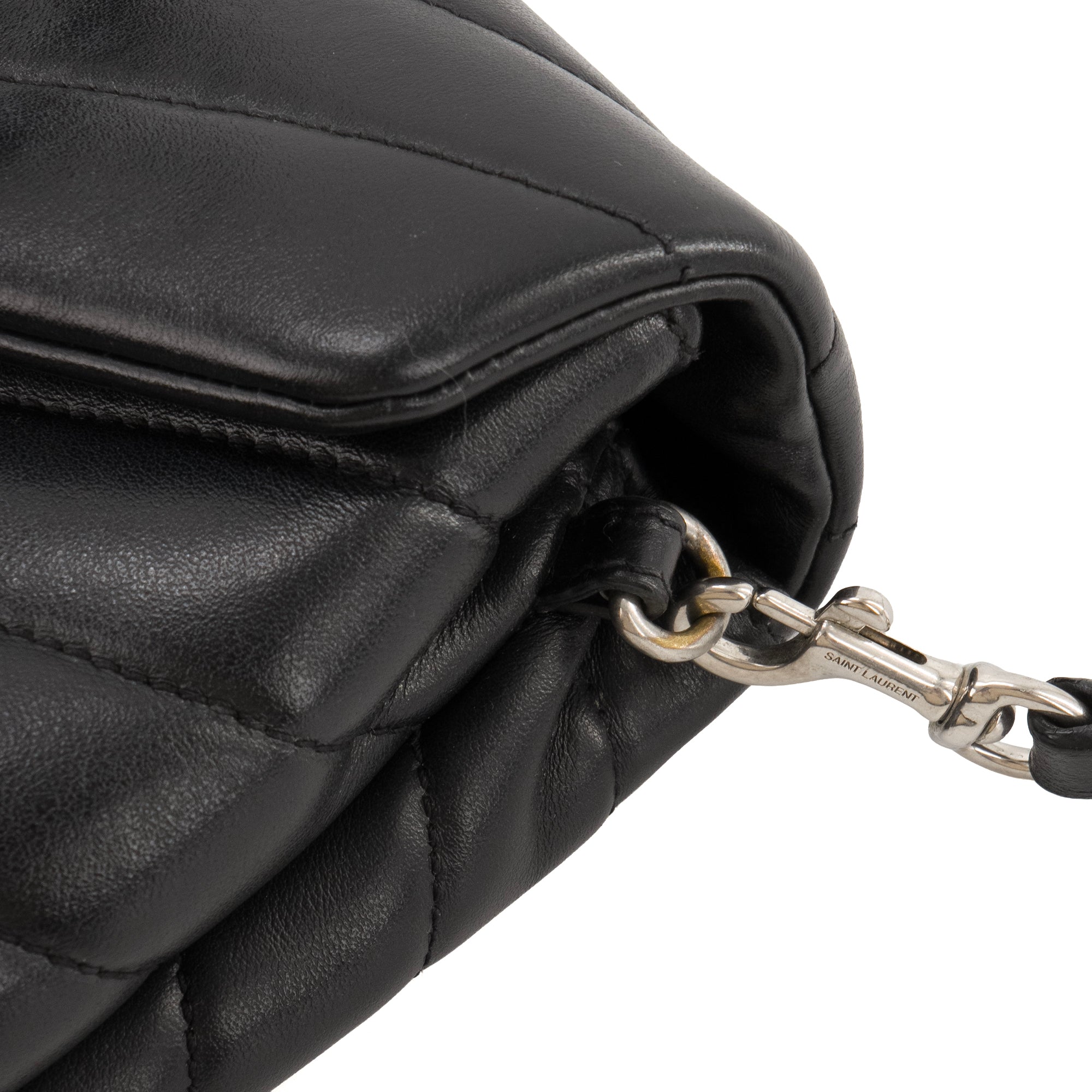 SAINT LAURENT - Sac à bandoulière Loulou Toy Saint Laurent en cuir lisse noir