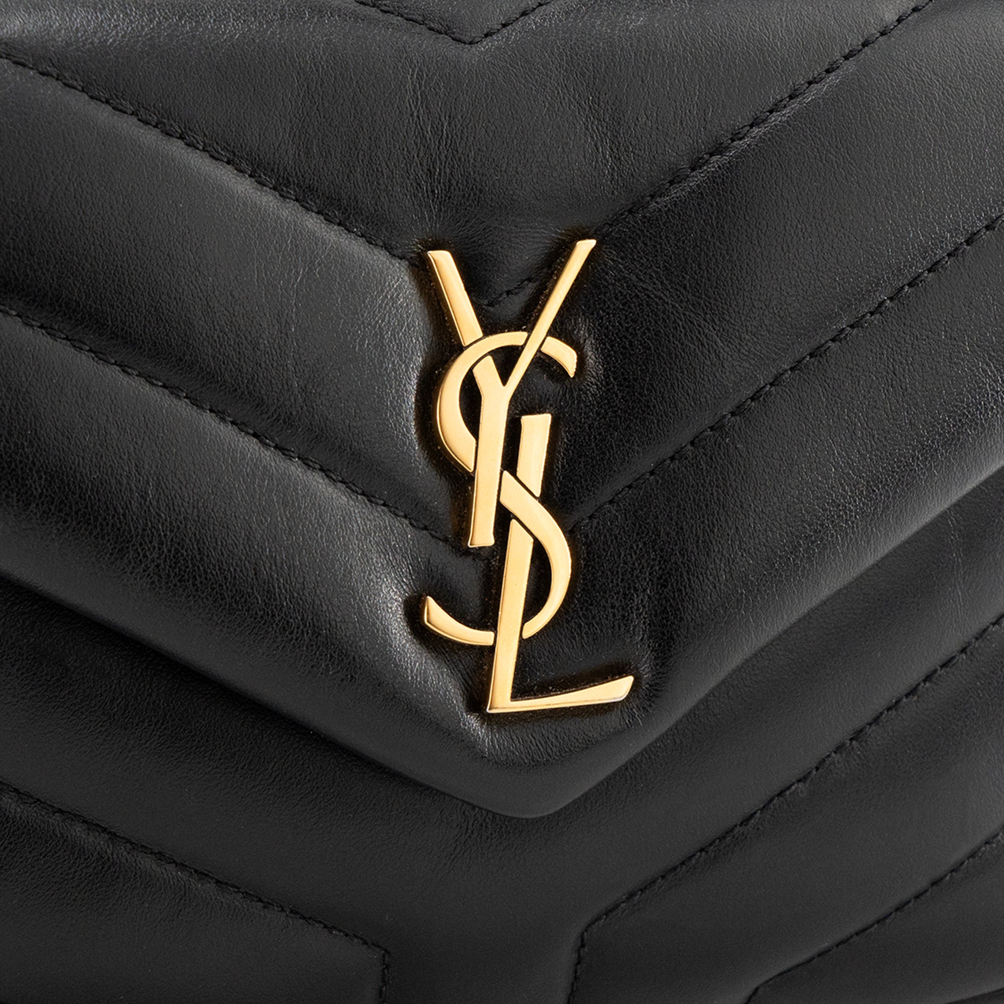 SAINT LAURENT - Sac à bandoulière Loulou Toy Saint Laurent en cuir lisse noir