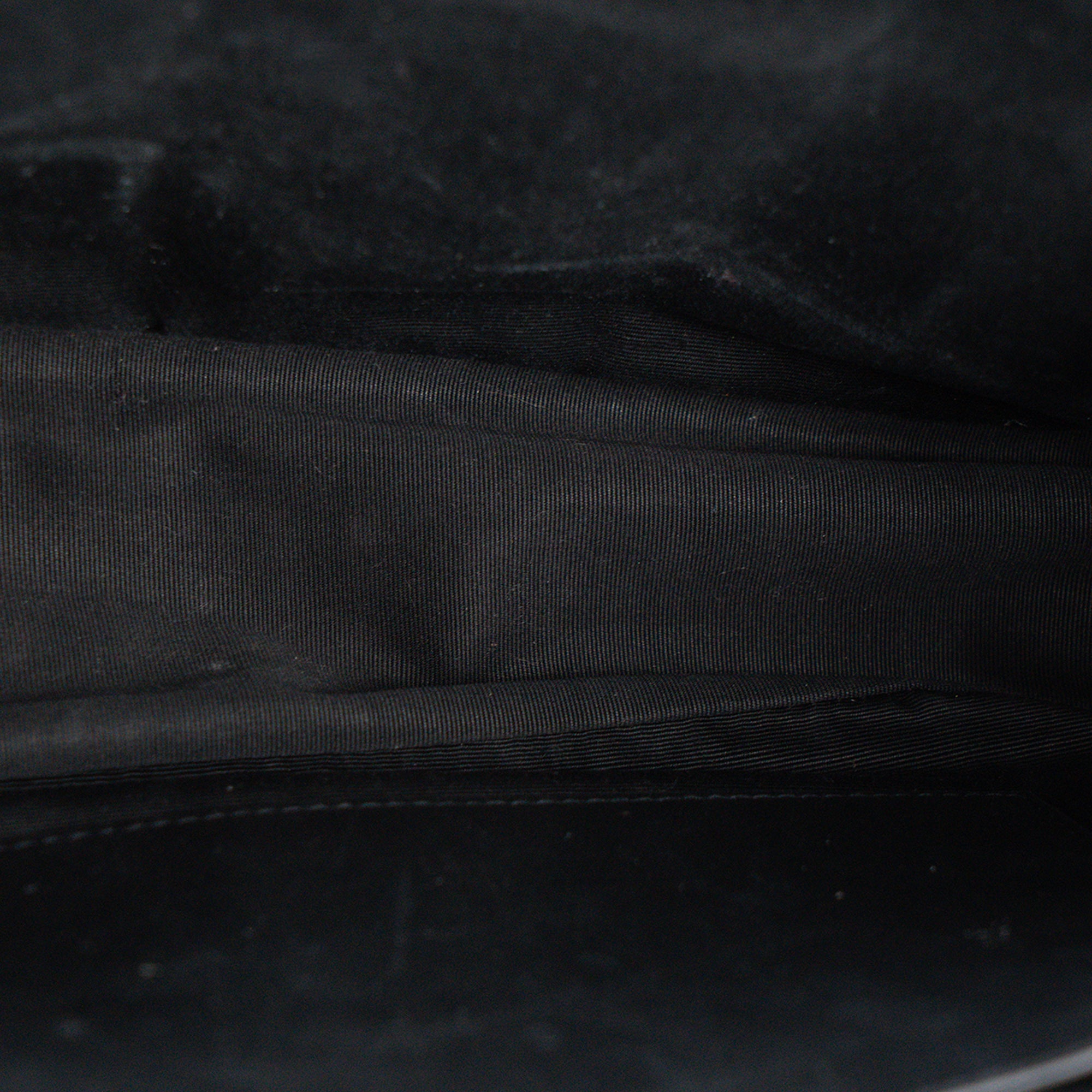 SAINT LAURENT - Sac a bandoulière Niki Medium Saint Laurent en cuir froissé noir