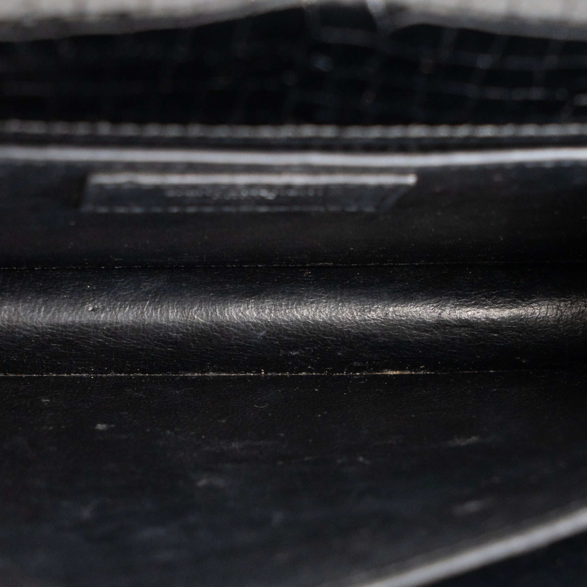 SAINT LAURENT - Sac à bandoulière Sunset Saint Laurent en cuir embossé croco noir