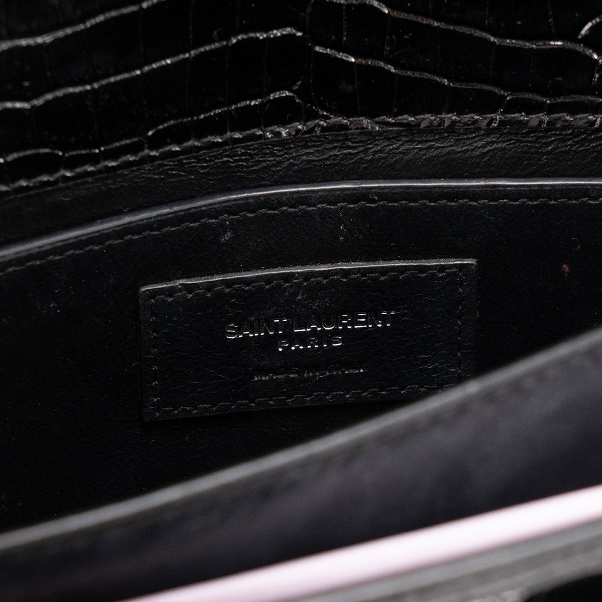 SAINT LAURENT - Sac à bandoulière Sunset Saint Laurent en cuir embossé croco noir