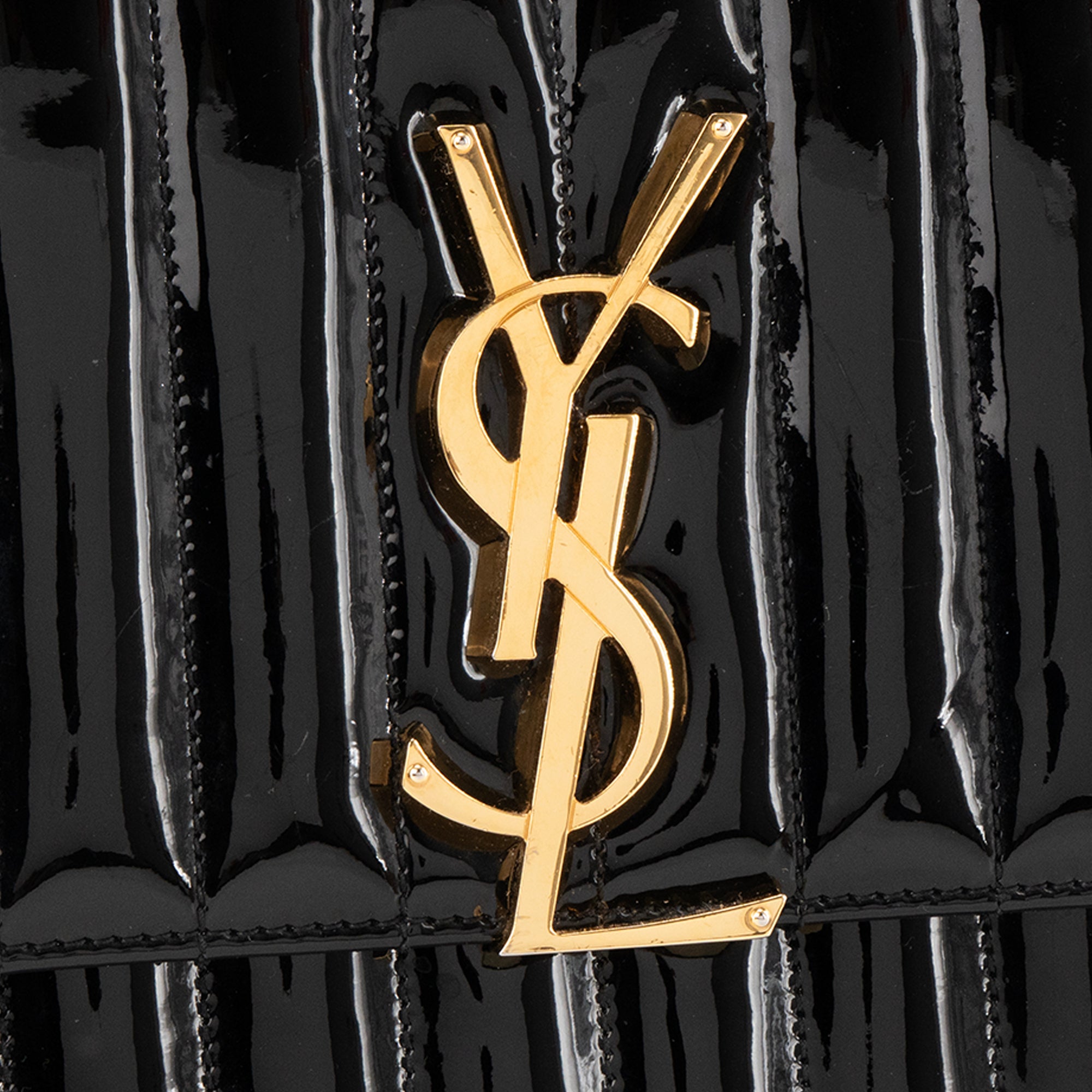 SAINT LAURENT - Vicki Bag