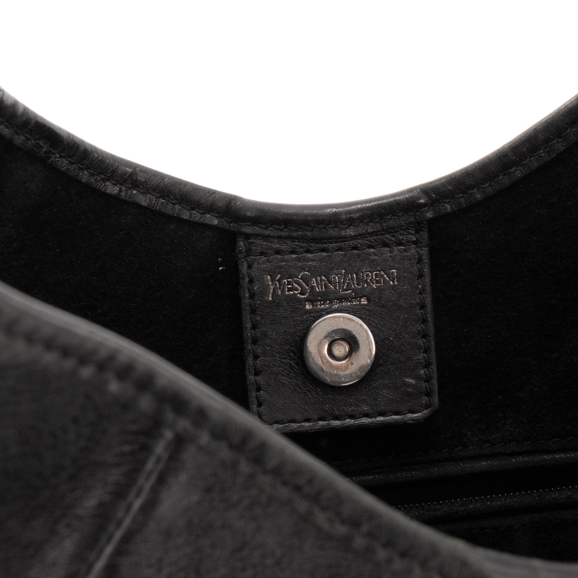 SAINT LAURENT - Sac à épaule Mombassa Saint Laurent en cuir noir vintage