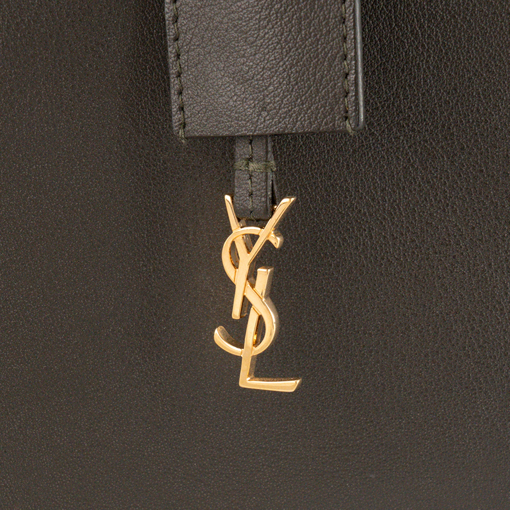 SAINT LAURENT - Sac cabas Shopping Saint Laurent en cuir grainé kaki