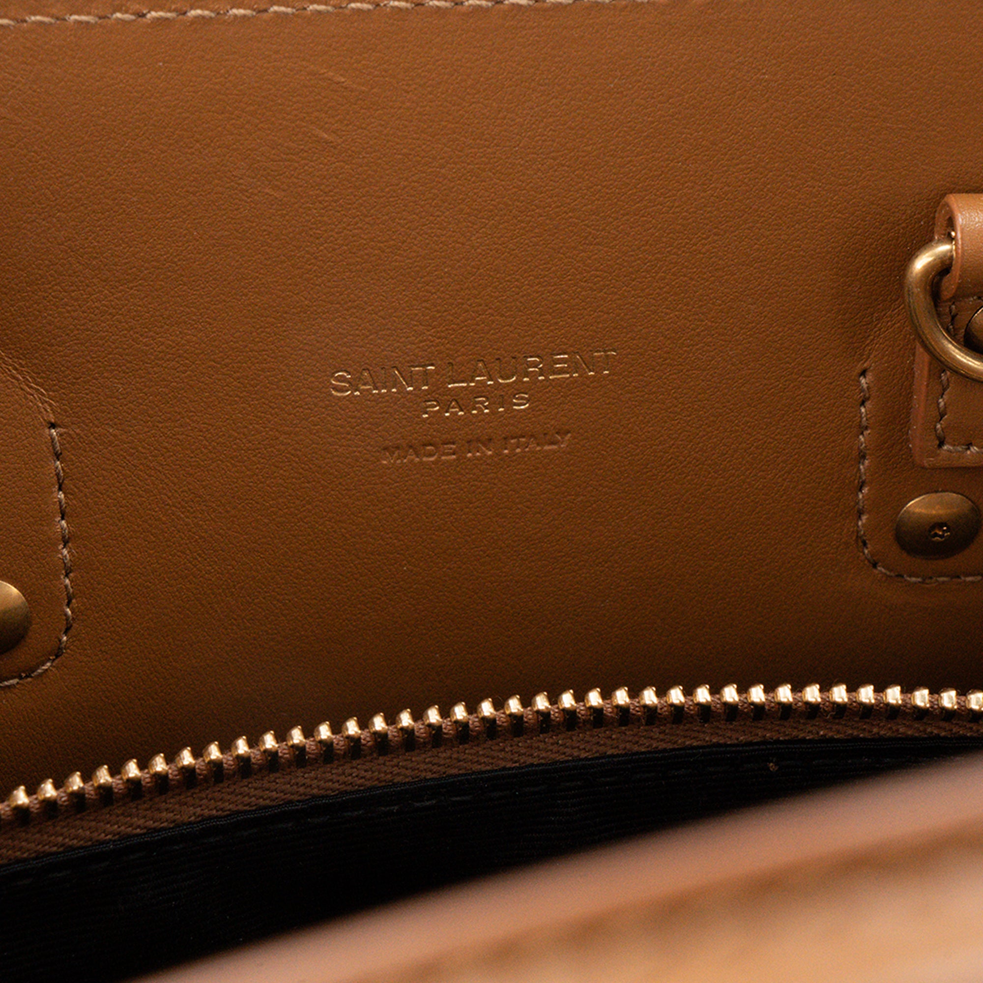 SAINT LAURENT - Sac de jour Baby Saint Laurent en cuir lisse marron