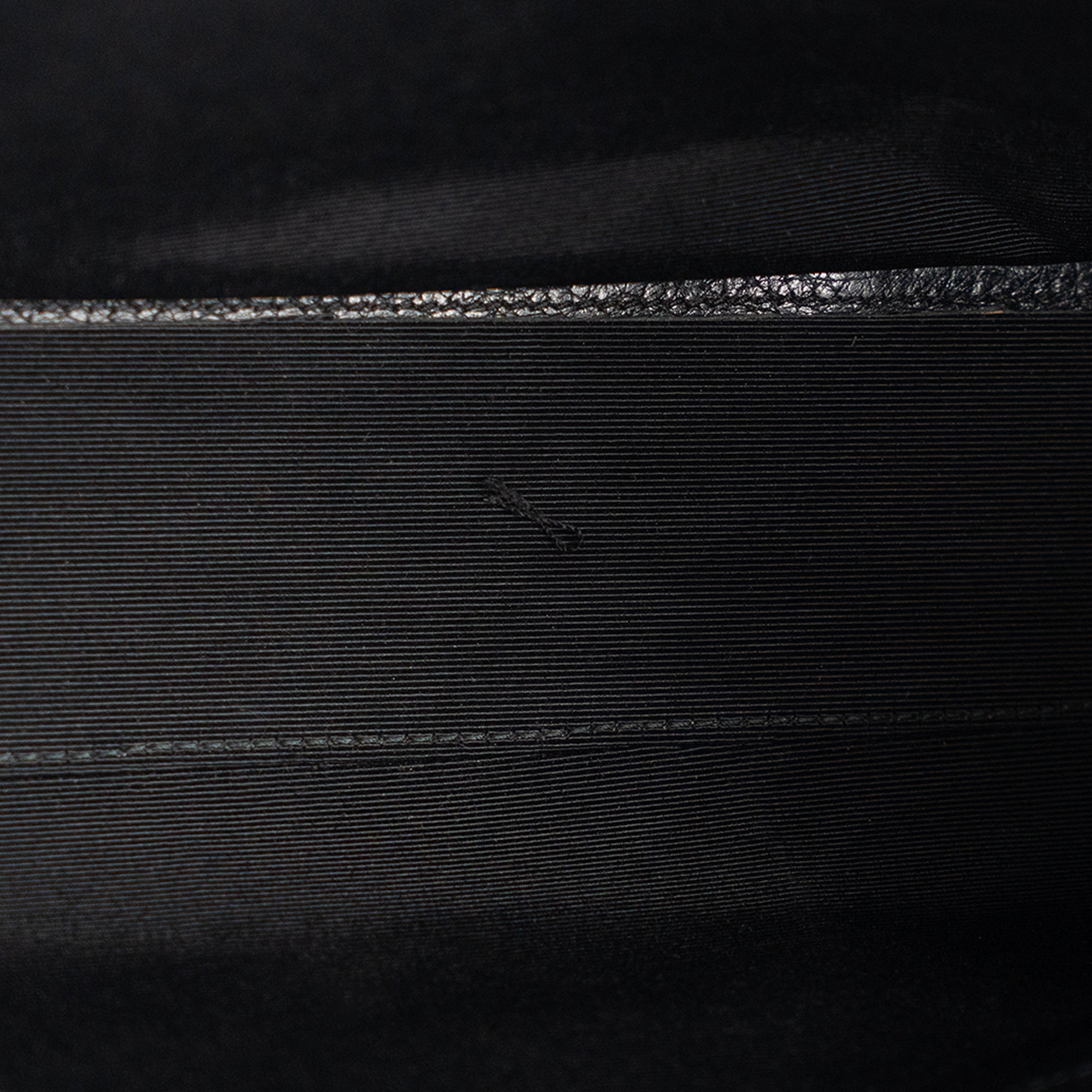 SAINT LAURENT - Sac de Jour Saint Laurent en cuir grainé noir